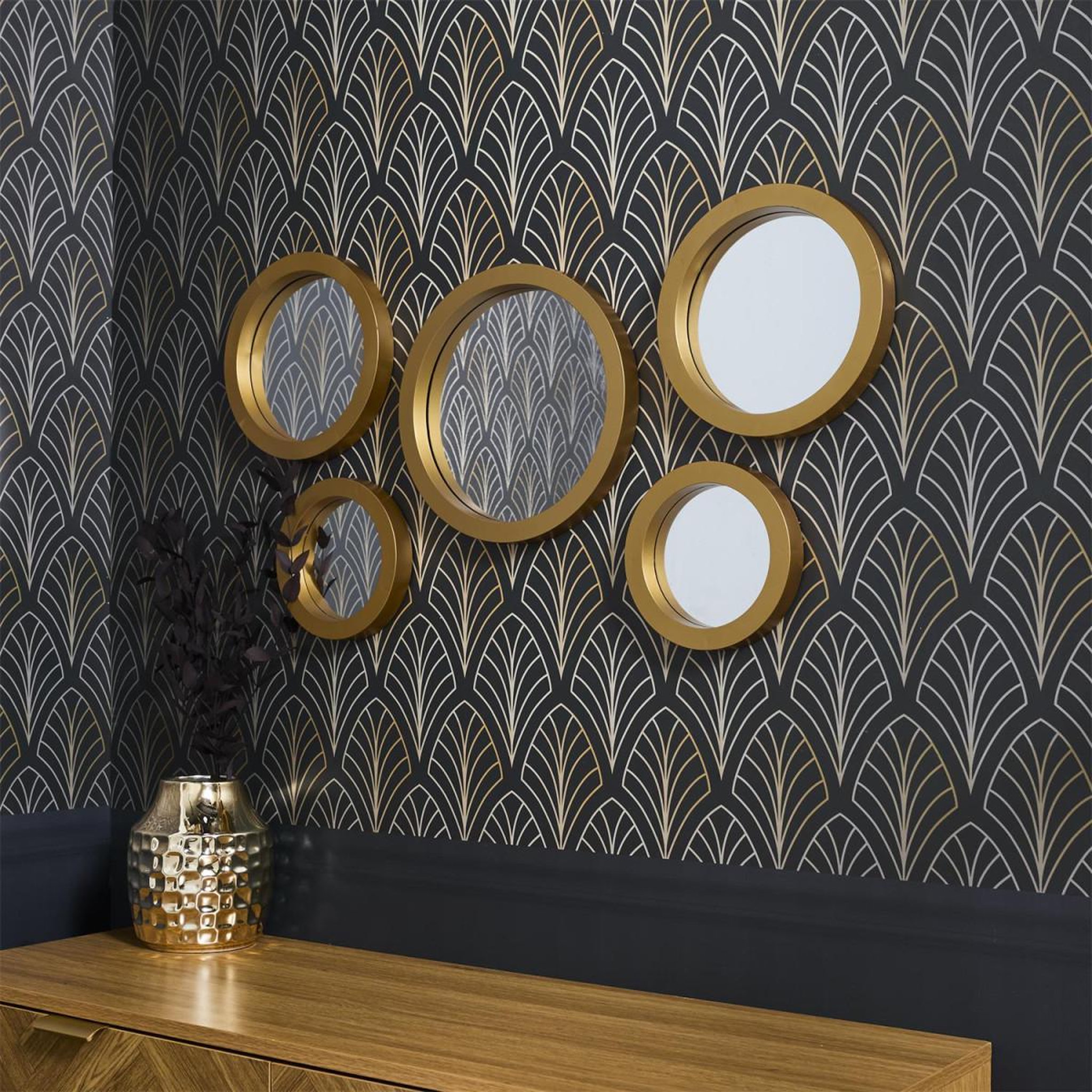 Voir la diapositive 2 : The Home Deco Factory Lot de 5 miroirs muraux rond  new york  28cm doré