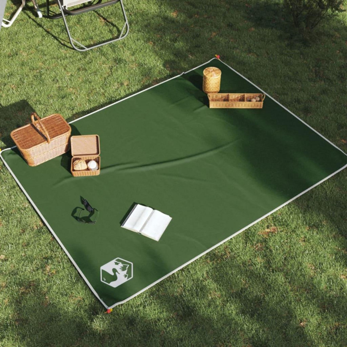 VIDAXL Couverture de pique-nique avec piquets vert 205x155 cm