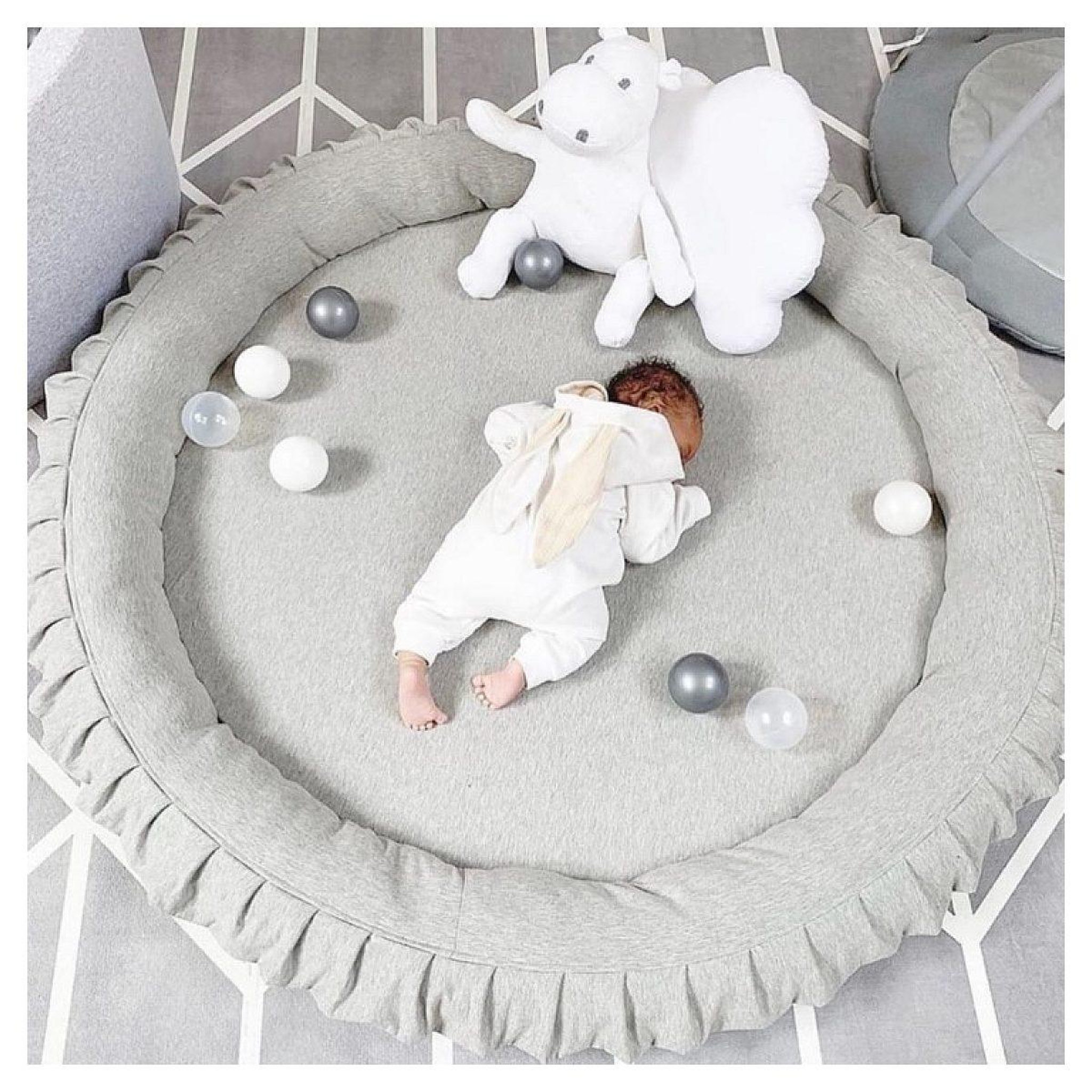 Voir la diapositive 2 : MONIO FOR KIDS Tapis de jeu nest gris clair