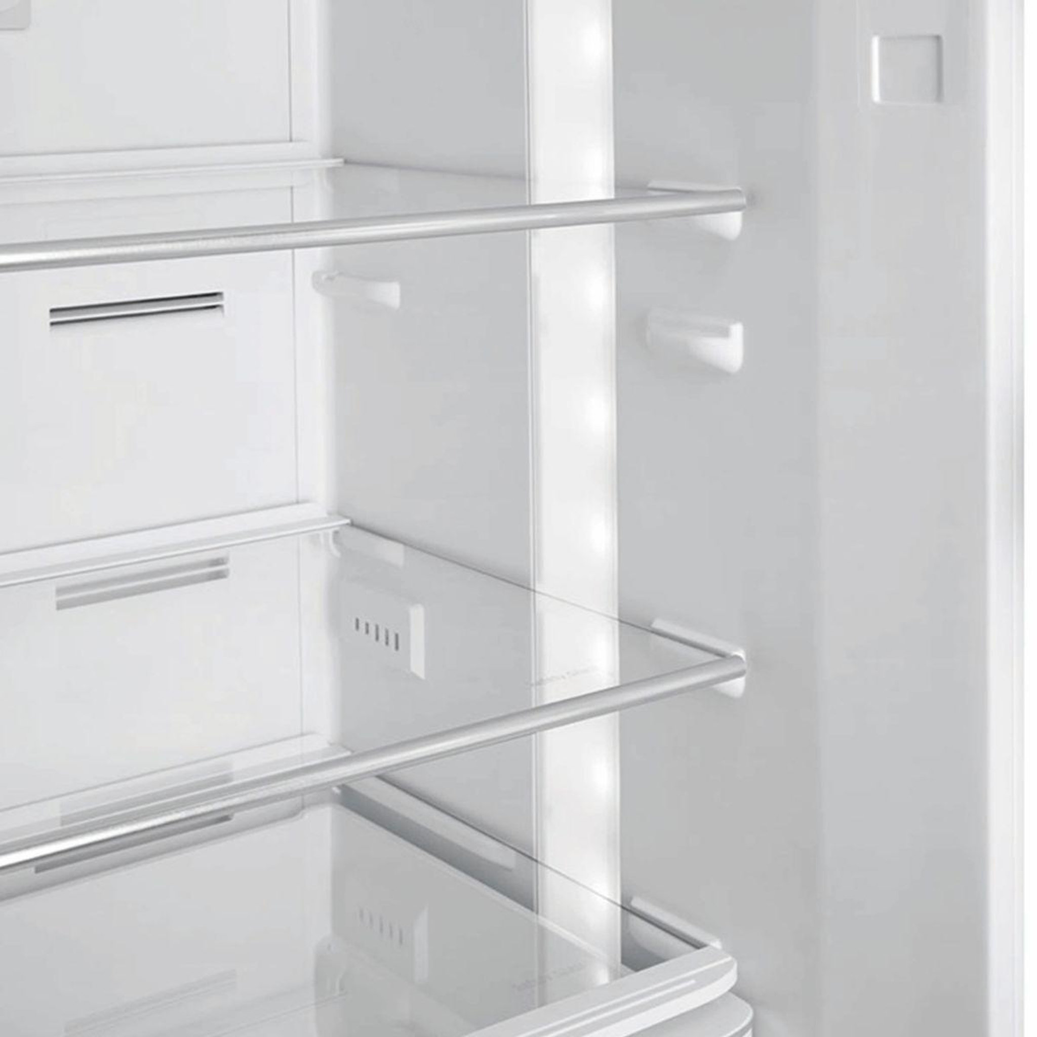Voir la diapositive 5 : SMEG Réfrigérateur combiné FAB32RRD6