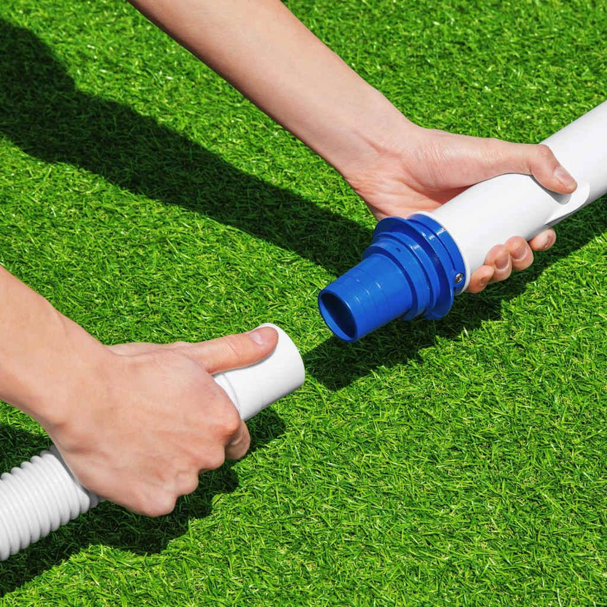 Voir la diapositive 4 : BESTWAY Bestway aspirateur automatique flowclear aquasweeper