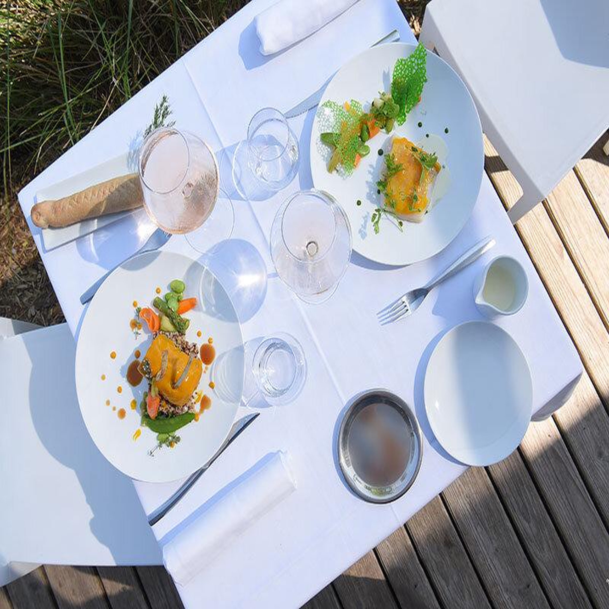 Voir la diapositive 3 : Smartbox Séjour en hôtel 4* : 2 jours avec dîner et spa à auch - coffret cadeau séjour