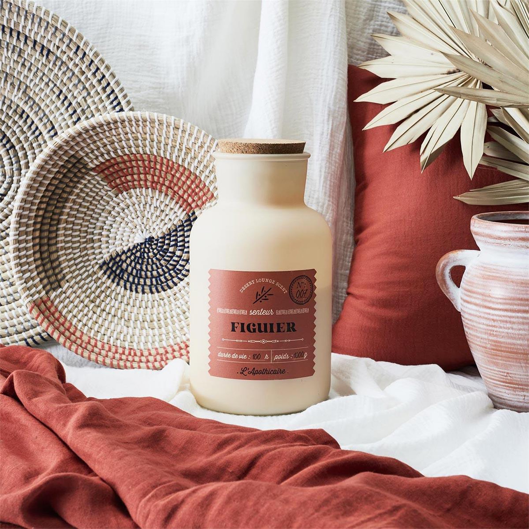 Voir la diapositive 5 : The Home Deco Factory Bougie parfumée déco  desert  1000g figue