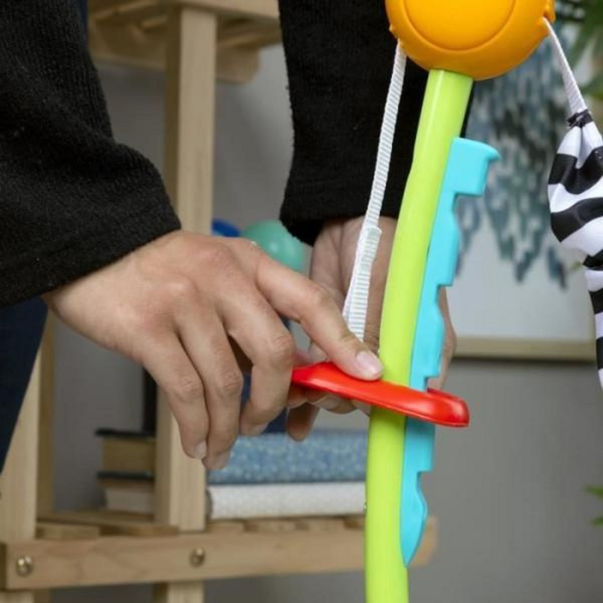 BABY EINSTEIN BABY EINSTEIN Ocean Explorers Curiosity Cove aire d'éveil éducative 2 en 1 et jouet au sol, poids maximum 11kg, des 6 mois