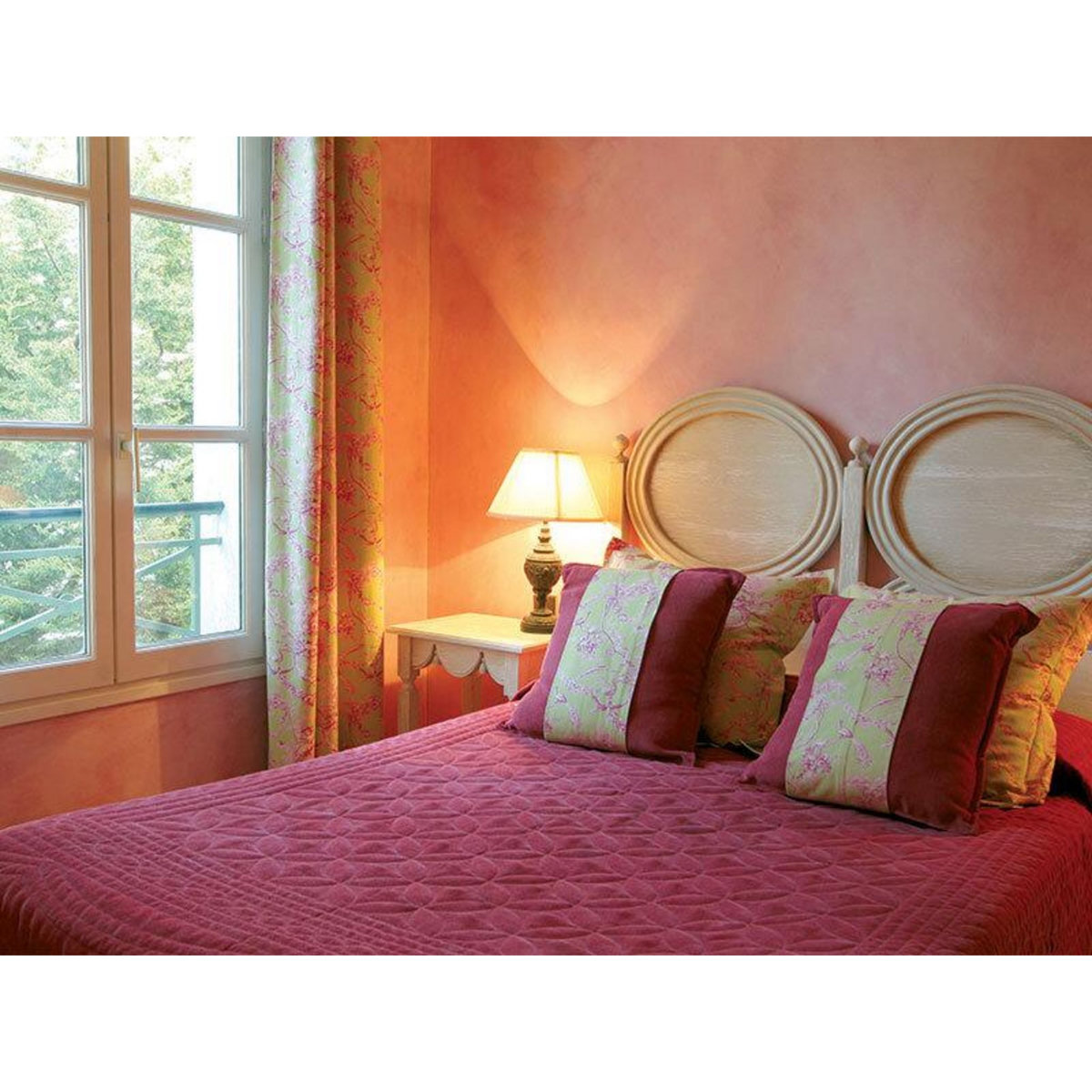 Smartbox 2 jours avec dîner et spa pour 2 à l'Hôtel Aux Vieux Remparts - Coffret Cadeau Séjour