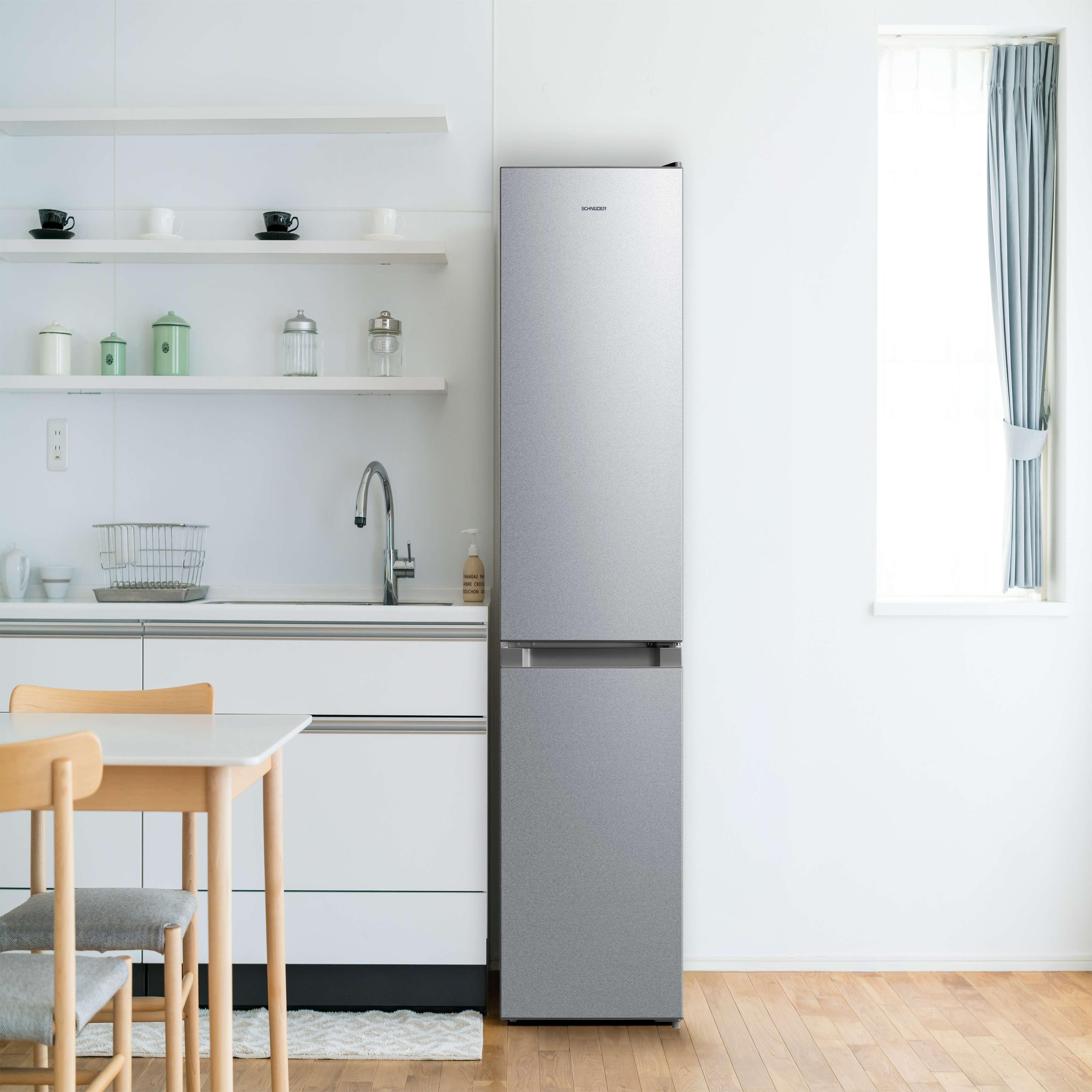 Voir la diapositive 2 : SCHNEIDER Réfrigérateur combiné 174L Inox - SCCB174LFES