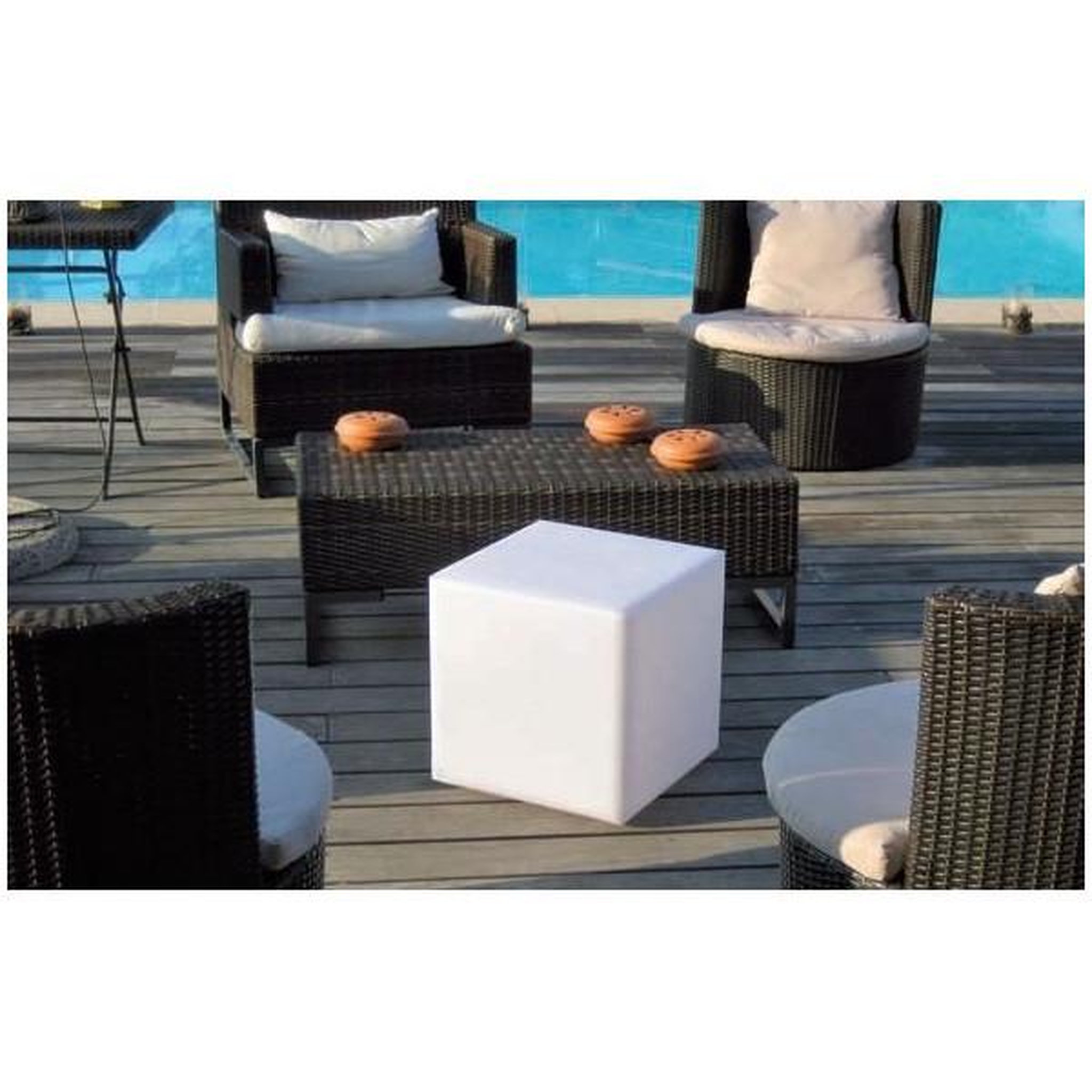 Voir la diapositive 2 : Lumisky Cube lumineux tabouret filaire pour extérieur LED - LUMISKY - Carry W40 - Blanc - 10W - Hauteur 40cm