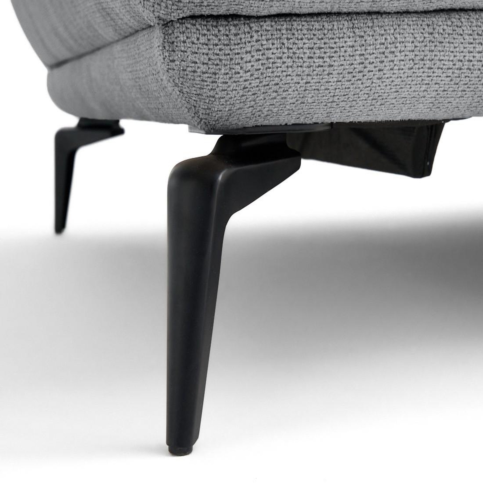 Voir la diapositive 6 : LISA DESIGN Arica - canapé droit 2 places en tissu texturé