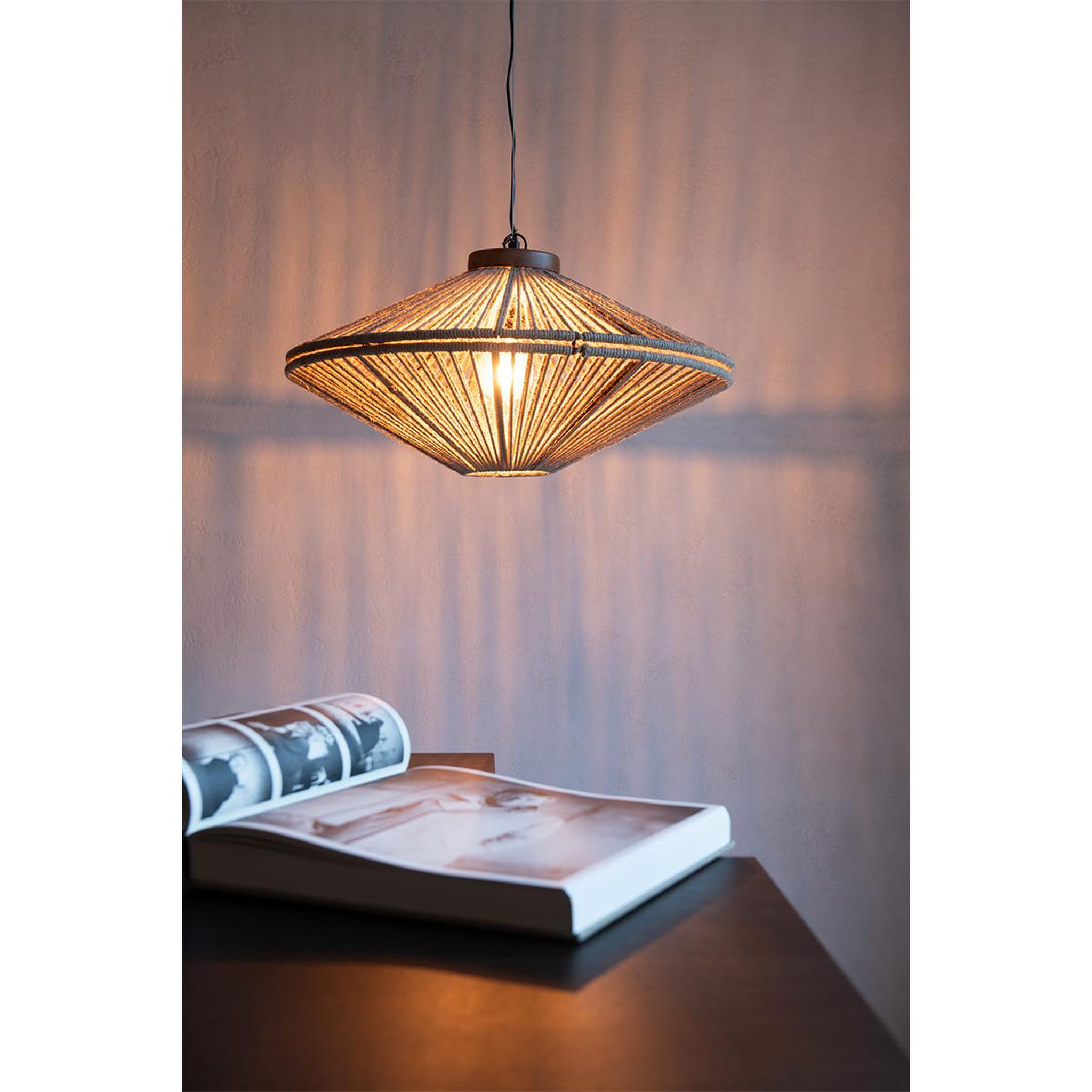 Voir la diapositive 5 : J-LINE Lampe suspension en jute  dollie  62cm naturel