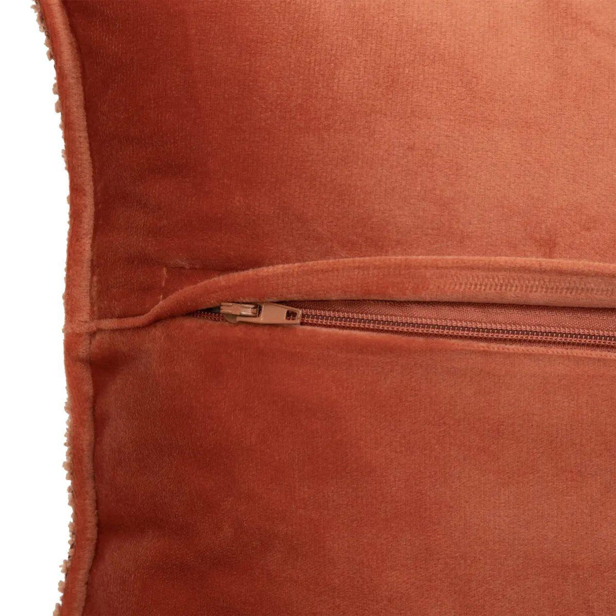 Voir la diapositive 2 : ATMOSPHERA Coussin déco bouclette  soana  45x45cm terracotta
