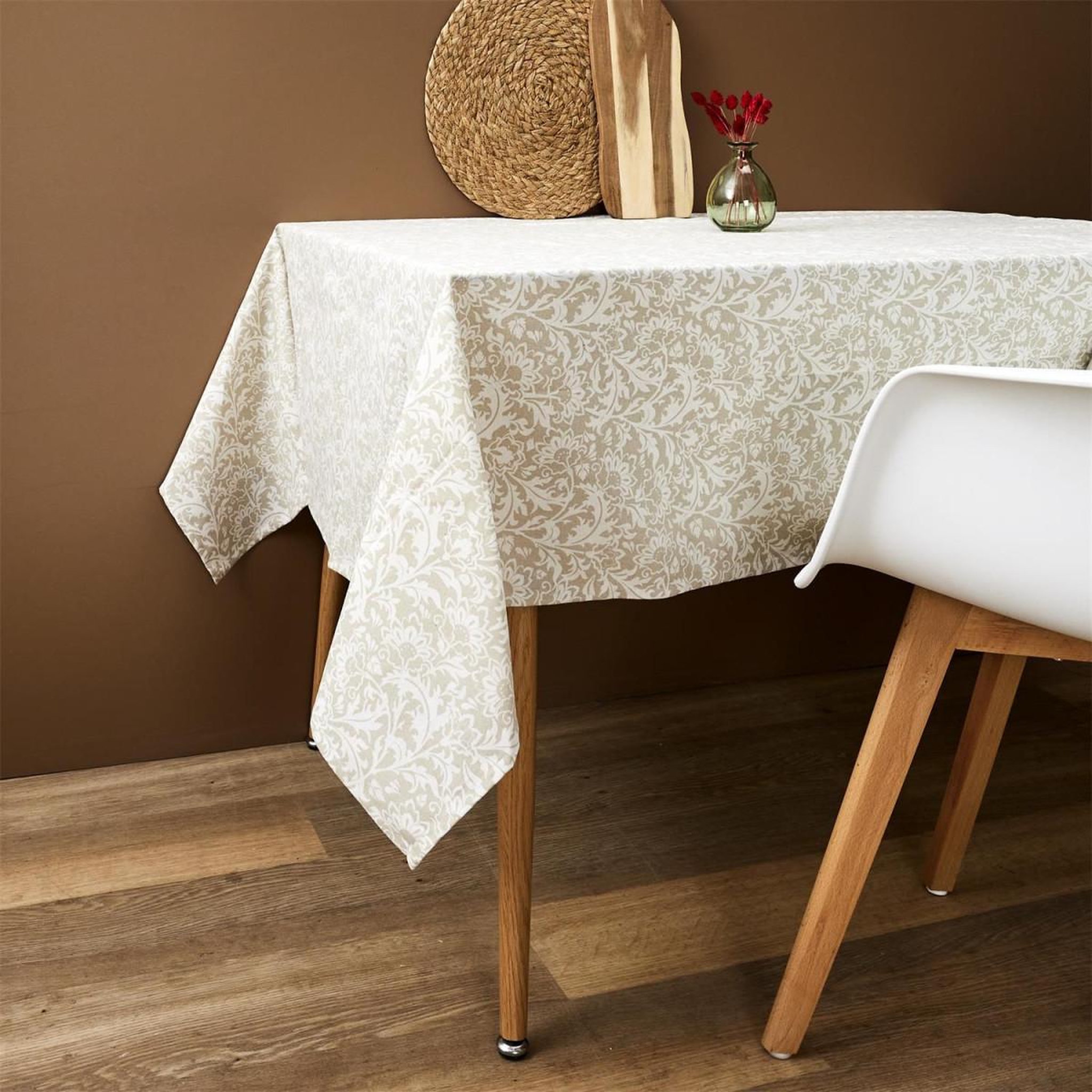 Voir la diapositive 3 : The Home Deco Factory Nappe imprimée  feuillage  140x250cm beige