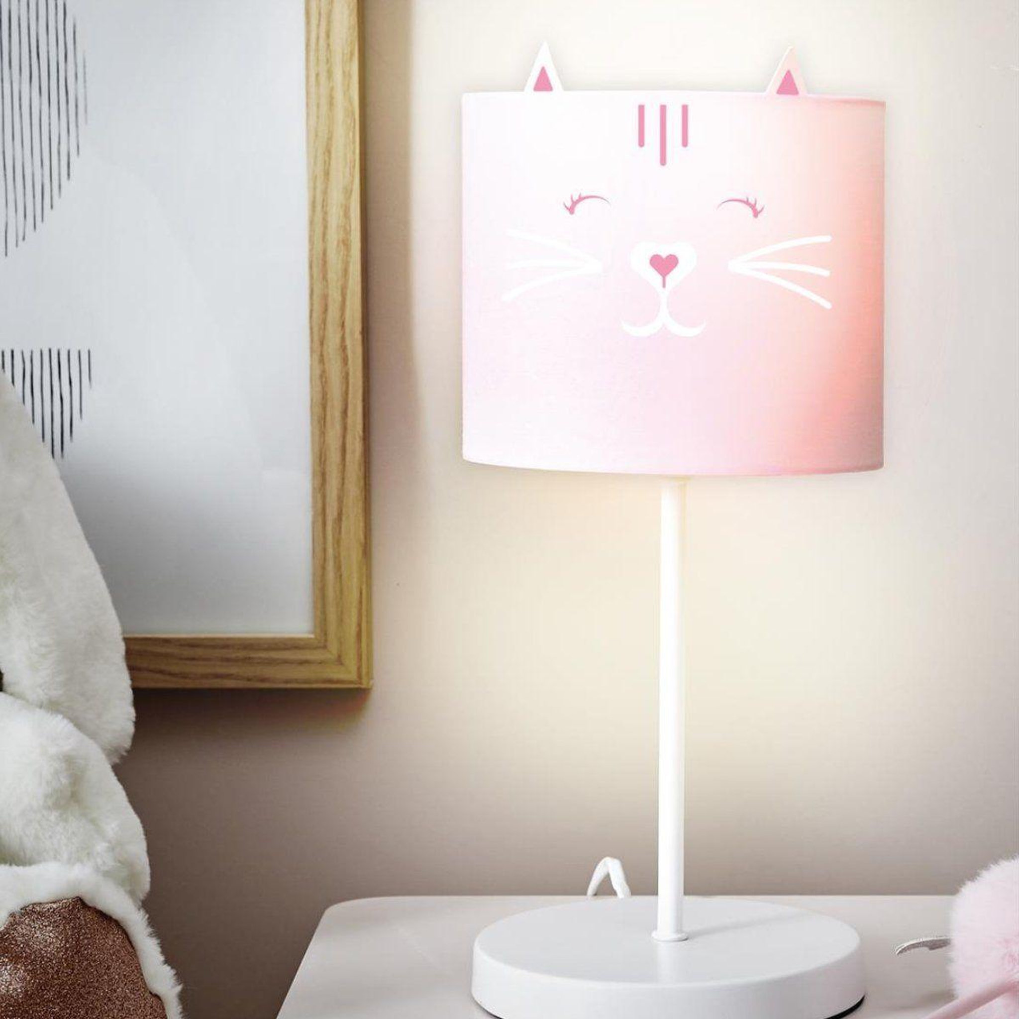 Voir la diapositive 2 : HOME DECO KIDS Lampe de chevet enfant  chat  36cm rose