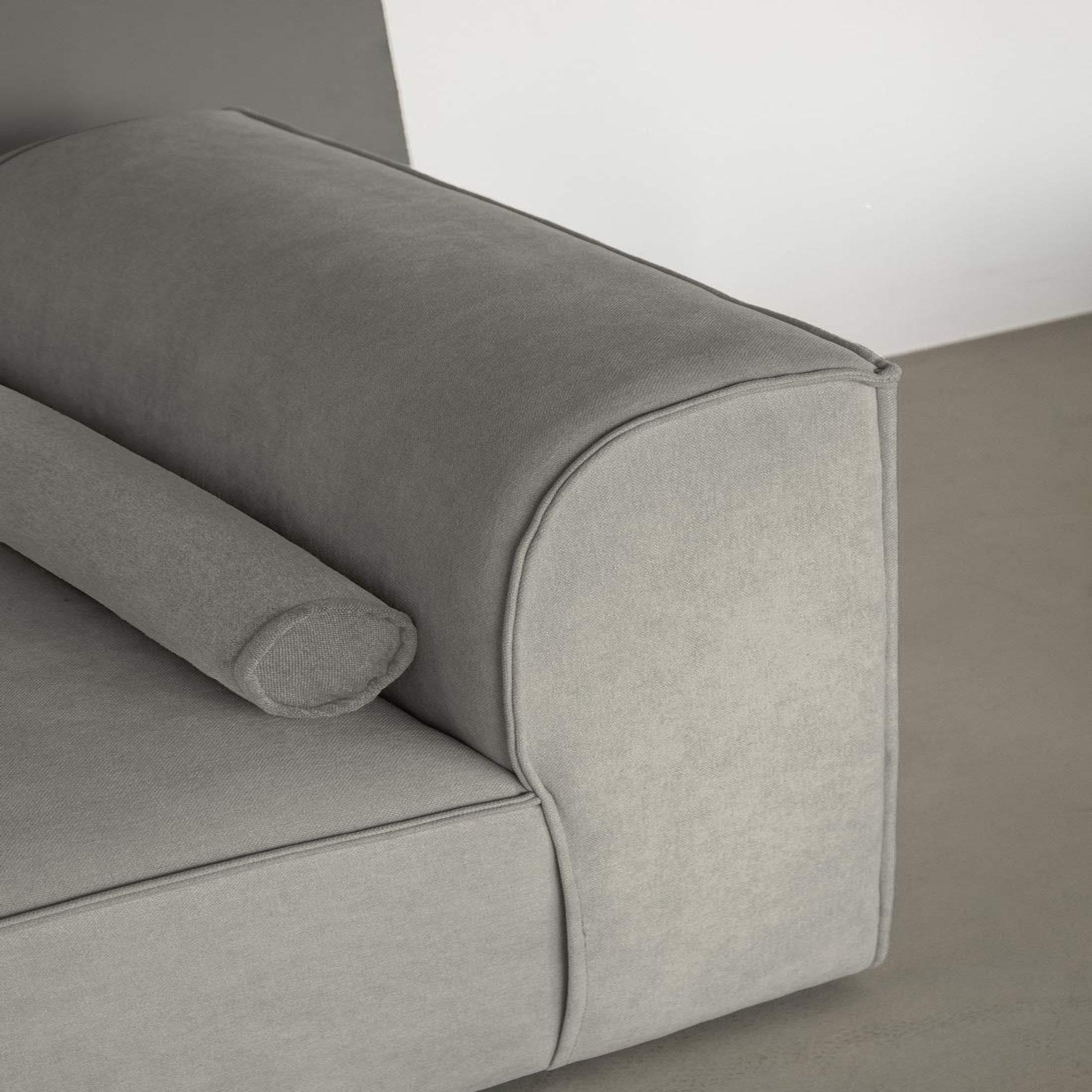 Voir la diapositive 6 : BEST MOBILIER Felix - canapé modulable 2 places en tissu texturé