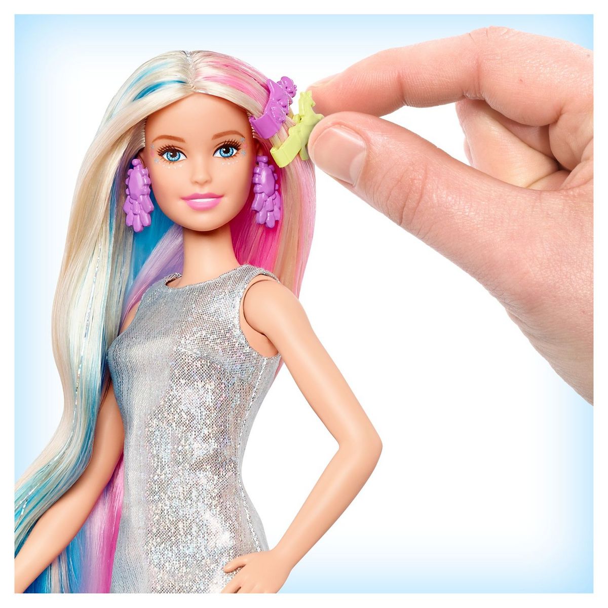 BARBIE Poupée Barbie cheveux  fantastiques