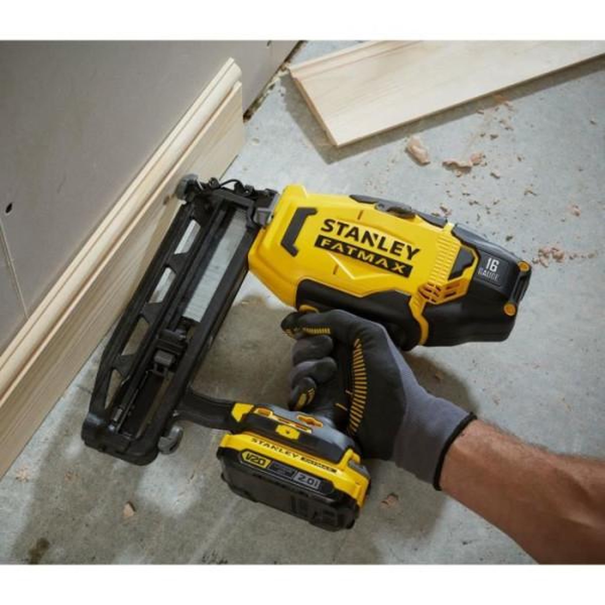 Voir la diapositive 6 : STANLEY FATMAX Cloueur de finition sans fil - 18V - Stanley Fatmax - SFMCN616B-XJ - Clous 25 a 64 mm - Sans batterie