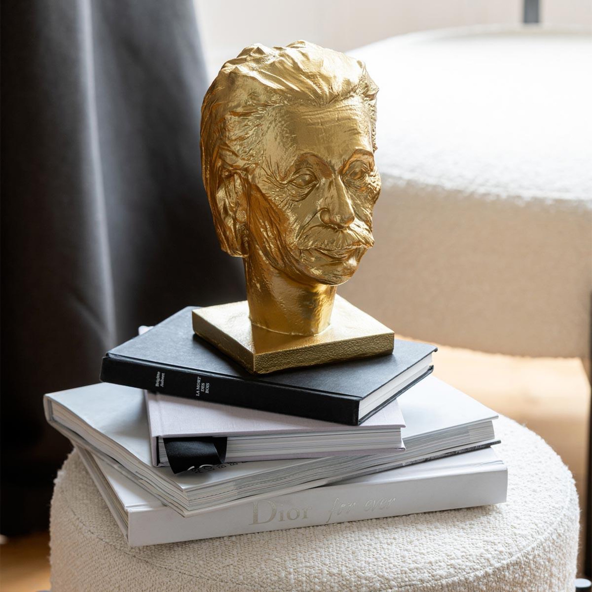 Voir la diapositive 4 : J-LINE Buste einstein  hollywood  25cm doré
