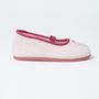 Voir la diapositive 2 : IN EXTENSO Chaussons fille