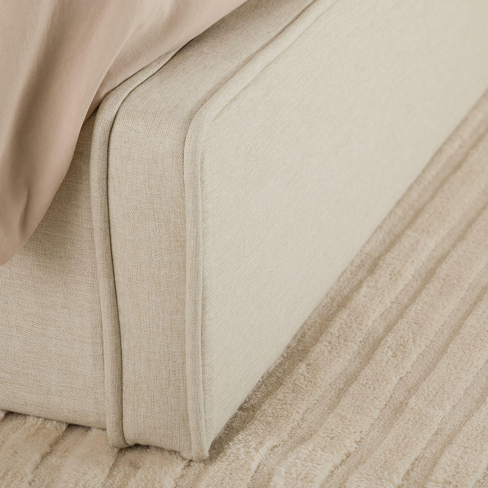 Voir la diapositive 5 : IDIMEX Lit double BELARTI 140 x 190 cm, revêtement en tissu