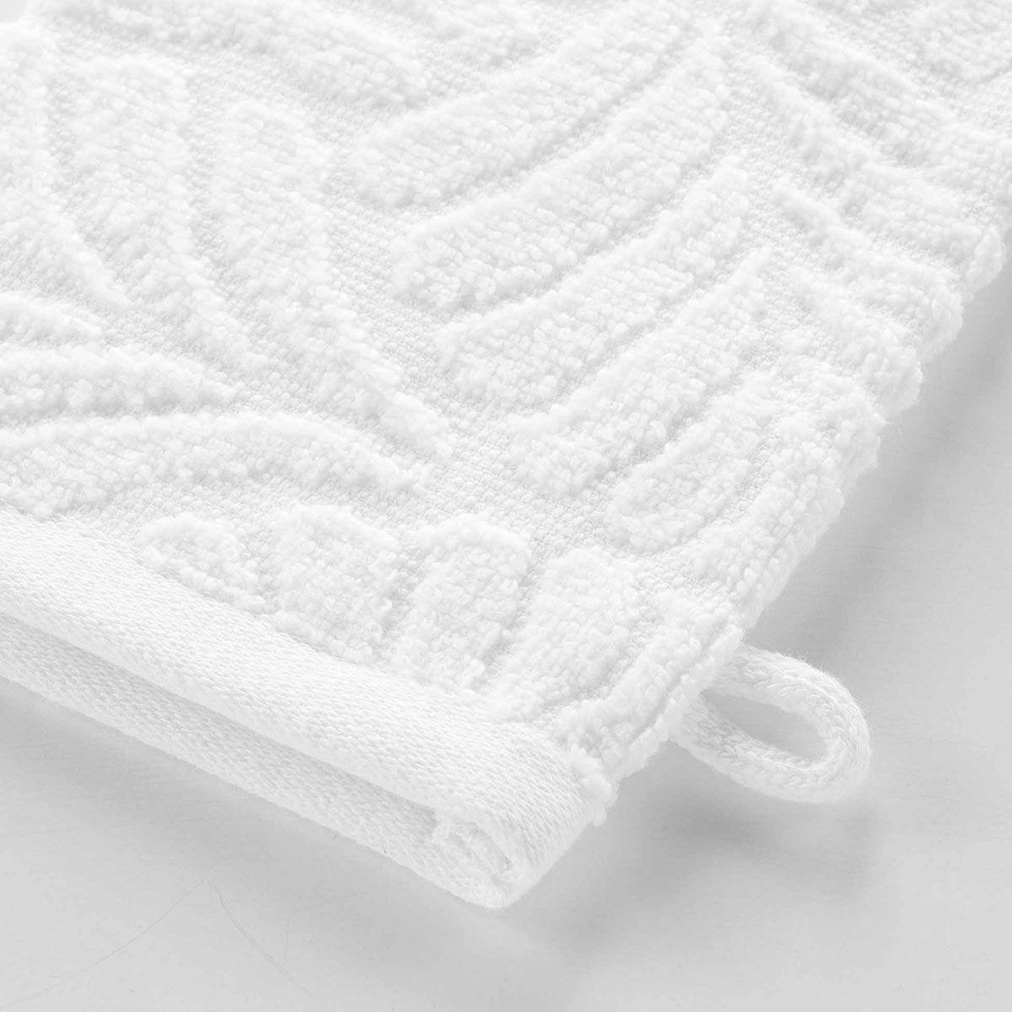 Voir la diapositive 3 : Douceur d'Intérieur Lot de 2 gants de toilette  madeira  15x21cm blanc
