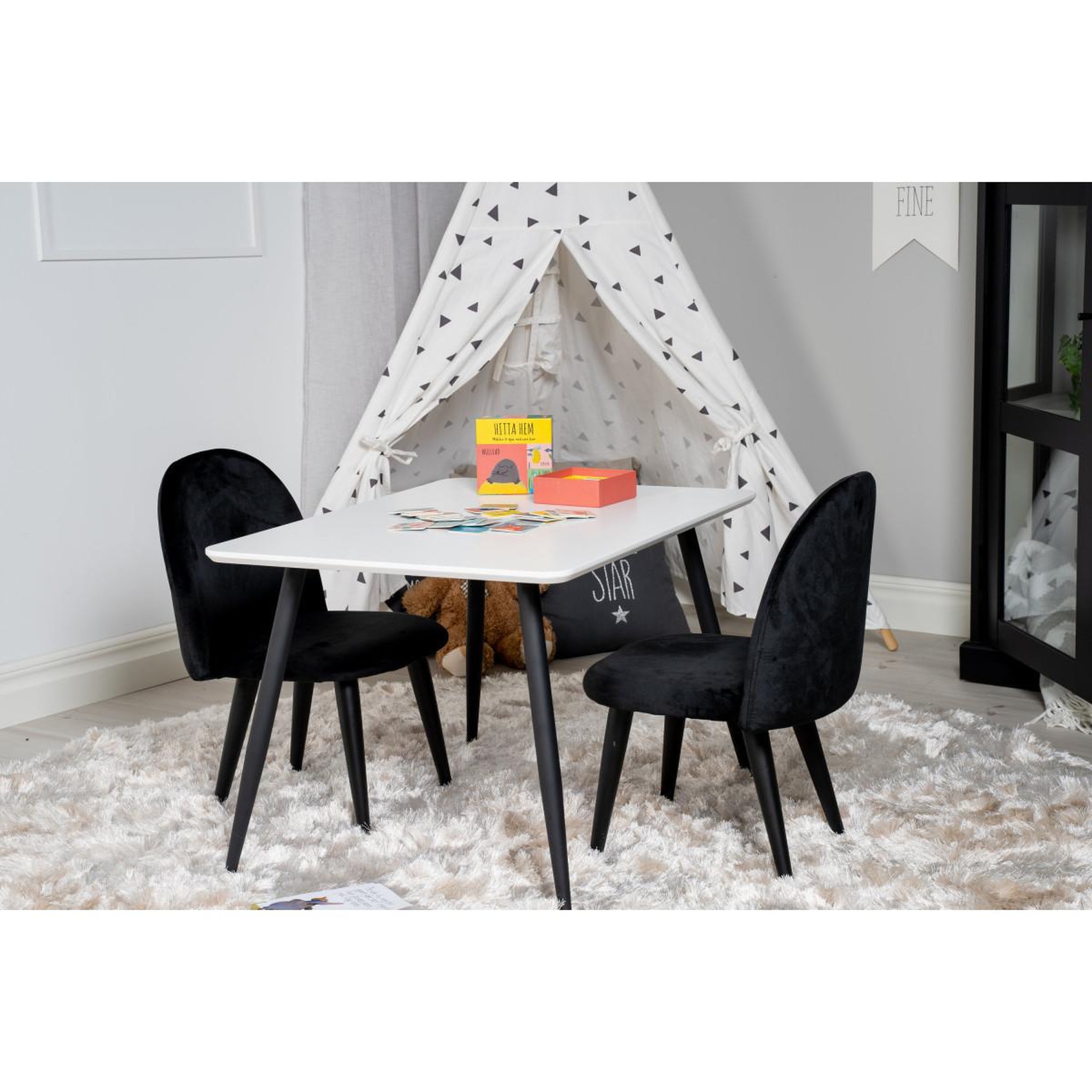Voir la diapositive 5 : Paris Prix Table enfant & 2 chaises  polar  80cm blanc & noir