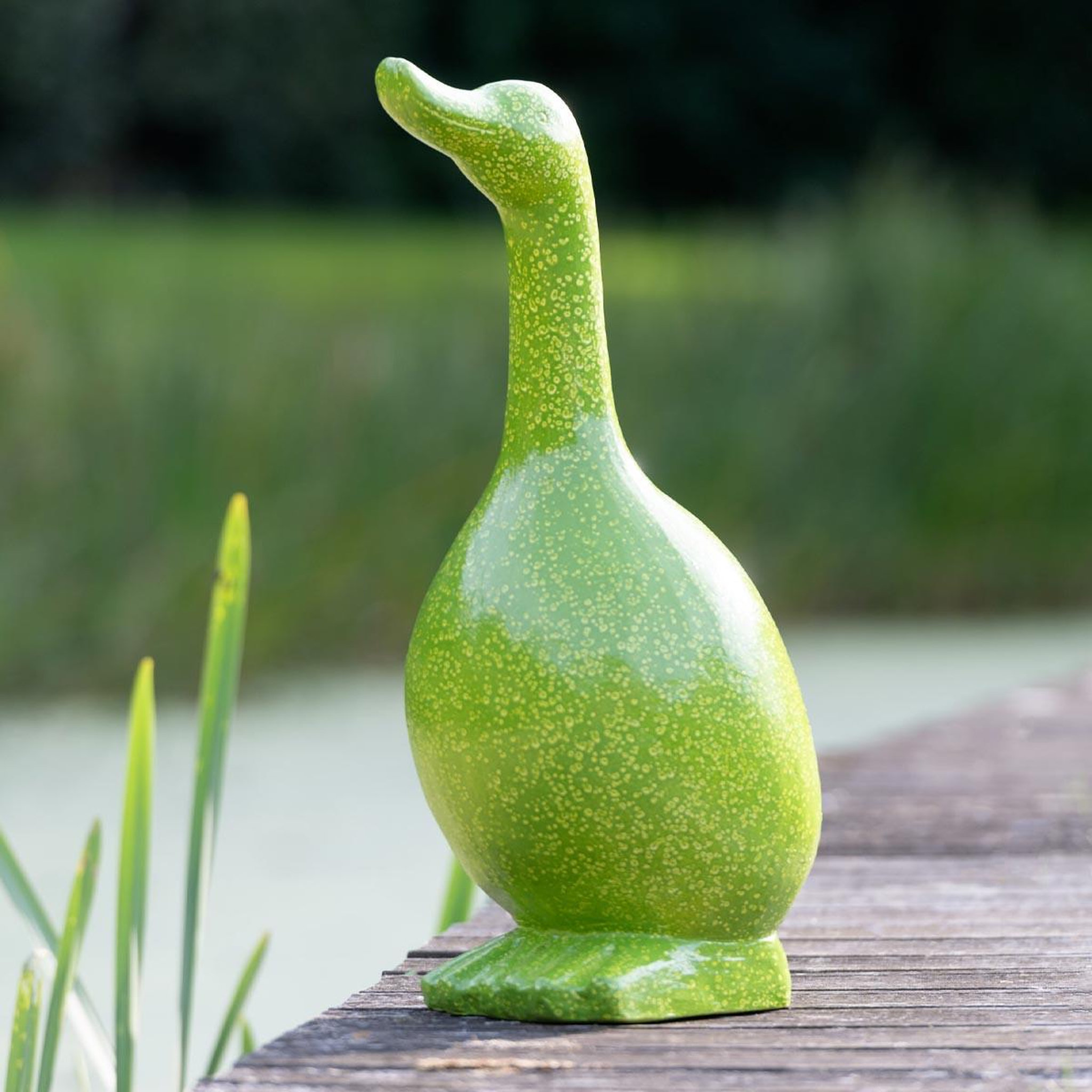 Voir la diapositive 2 : J-LINE Statue oie extérieur  wyatt  60cm vert