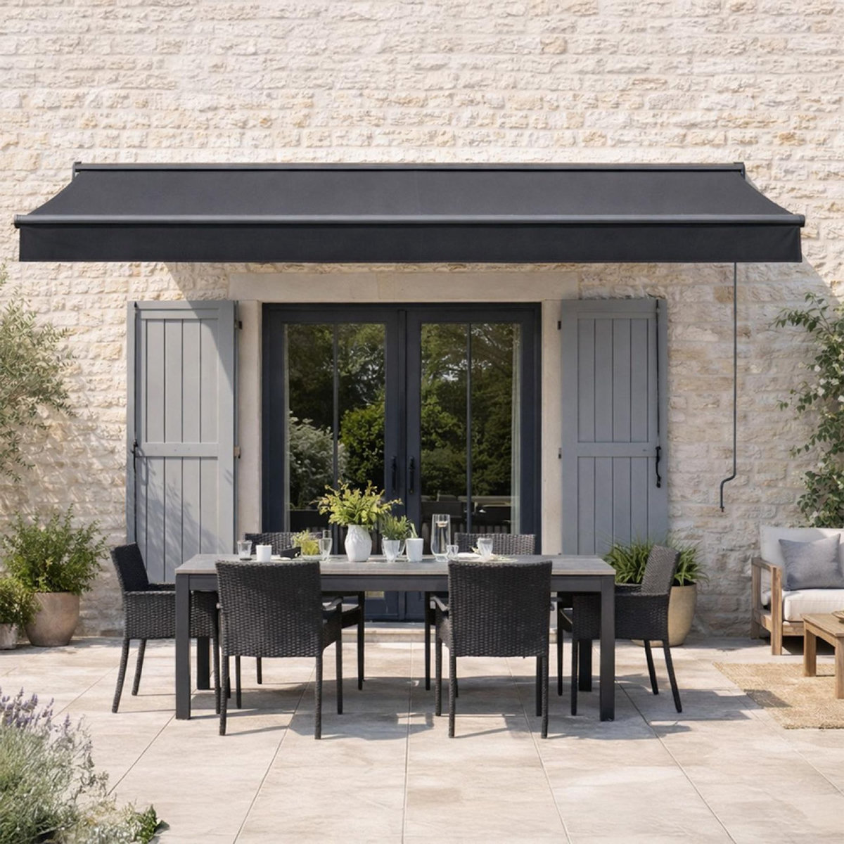 CONCEPT USINE Store banne motorisé 2,95 x 2,5 m en aluminium avec toile gris LOZIO