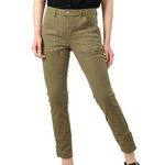 Deeluxe Pantalon  Femme Deeluxe Gisele. Coloris disponibles : Vert