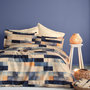 Voir la diapositive 1 : Home collection Parure Housse de couette 3 pcs 240x220 cm 100% satin de coton 82 fils imprimé. Wang