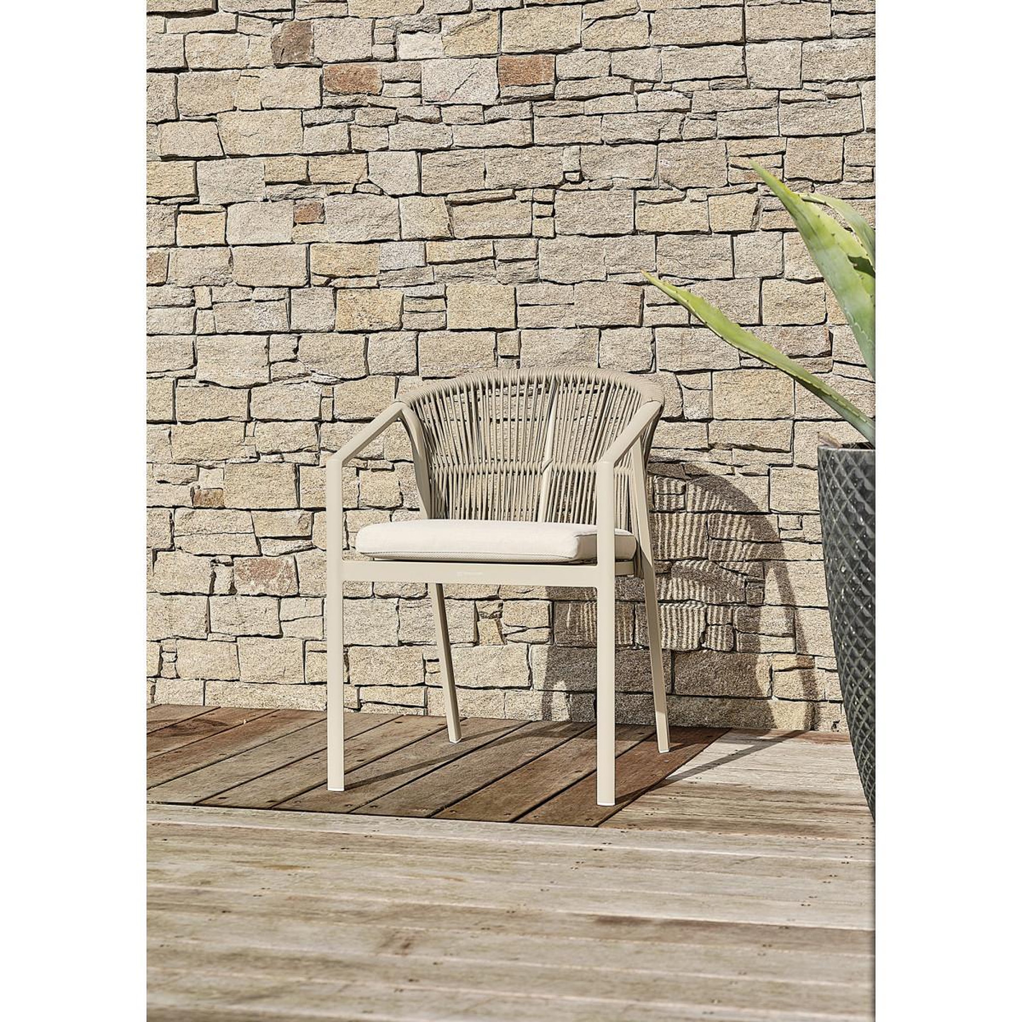Voir la diapositive 2 : Paris Prix Fauteuil de jardin empilable  gambi  79cm grège