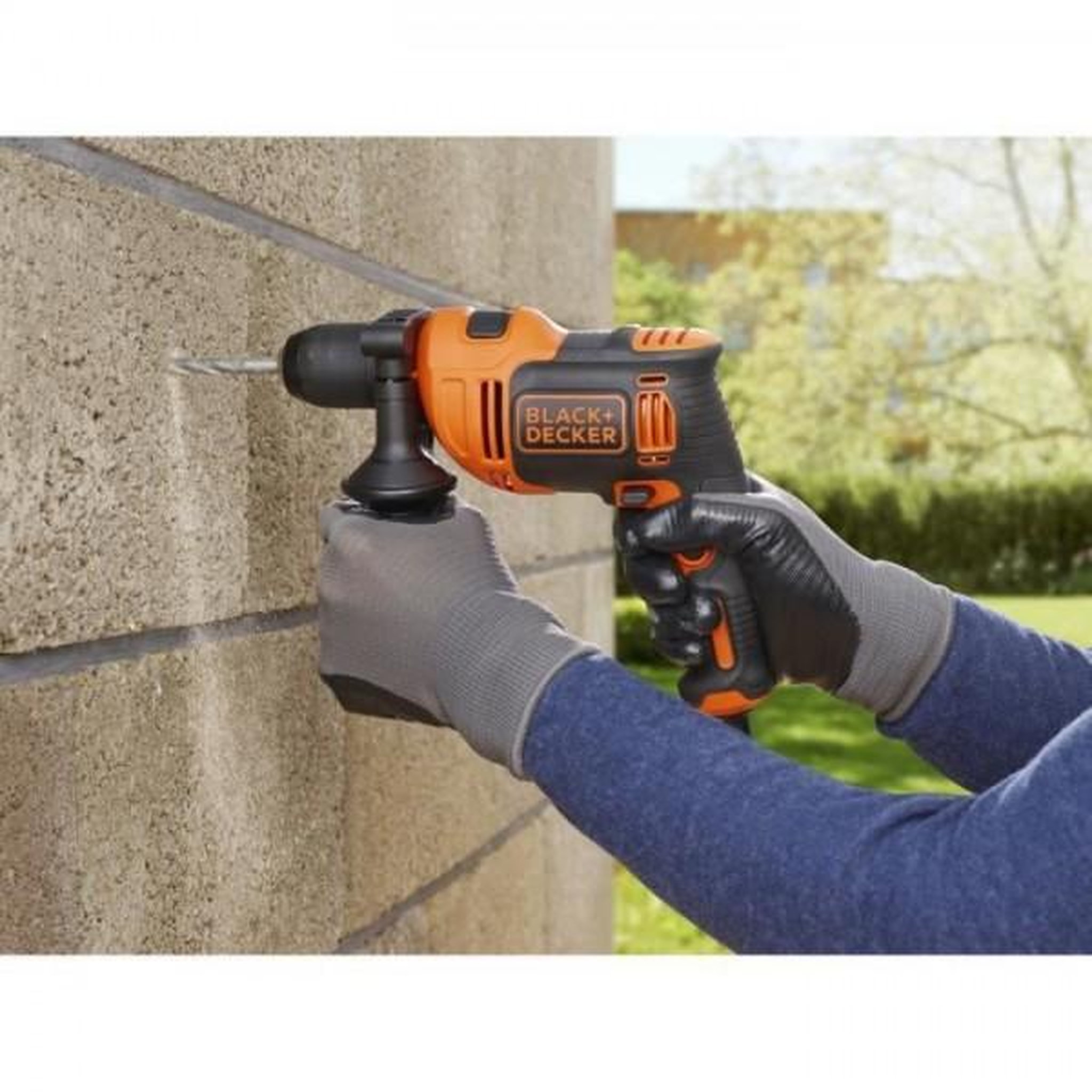 Voir la diapositive 5 : Black et Decker Perceuse a percussion filaire - BLACK+DECKER - BEH710-QS - 710W - Poignée latérale - 4 forets de perçage