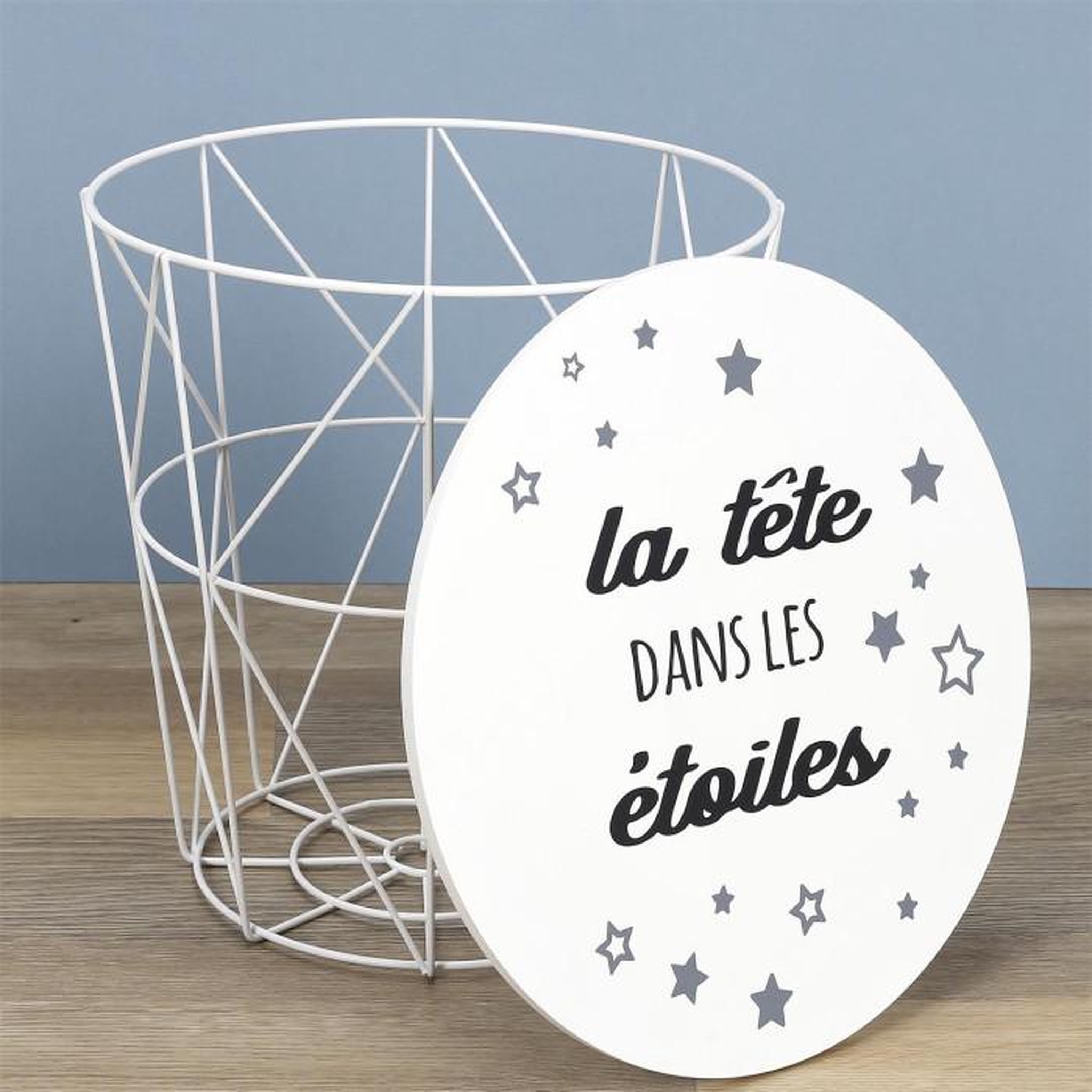 Voir la diapositive 2 : Paris Prix Table d'Appoint  Tête dans les Étoiles  30cm Blanc