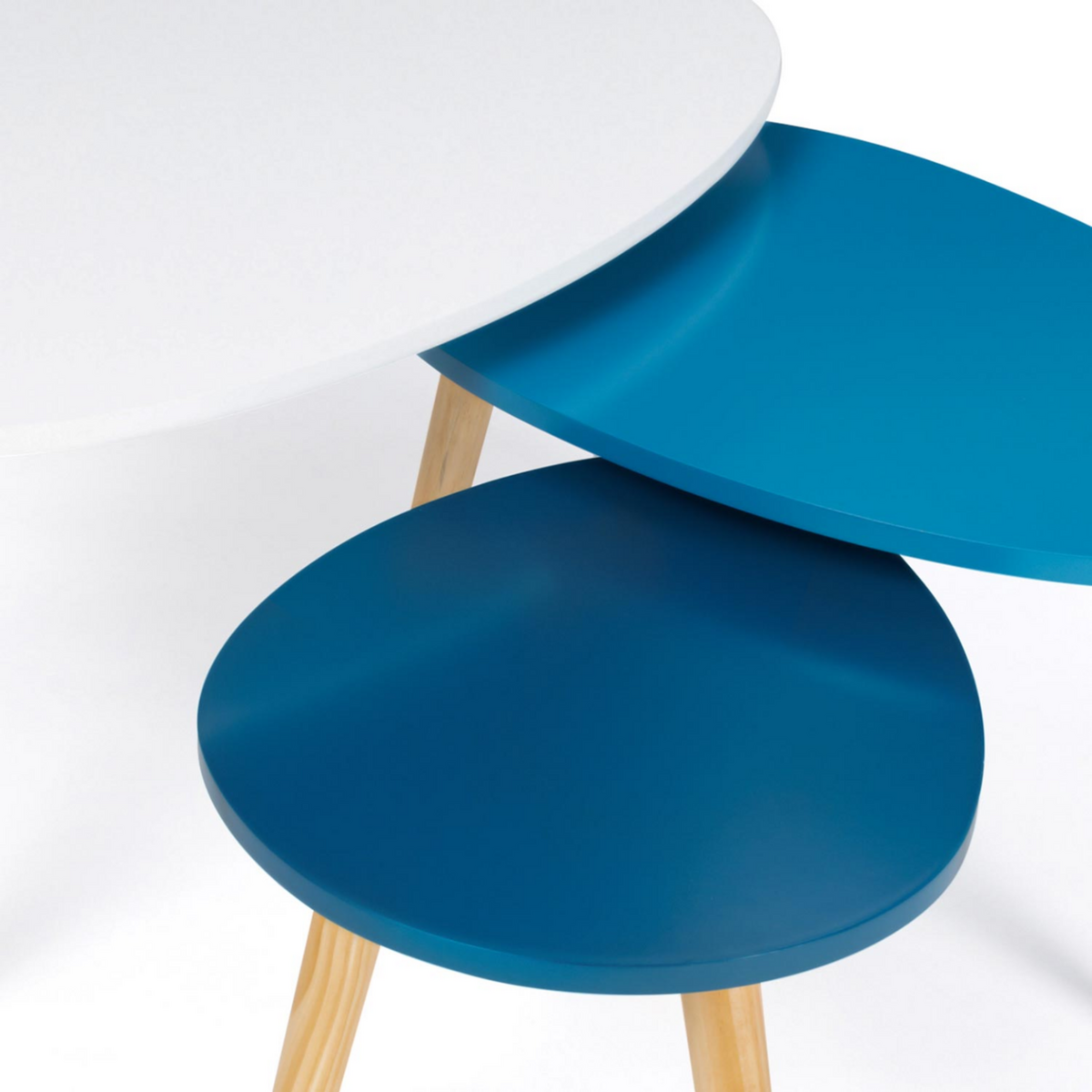 ID MARKET Lot de 3 tables basses gigognes GAIA laquées blanc bleu scandinave