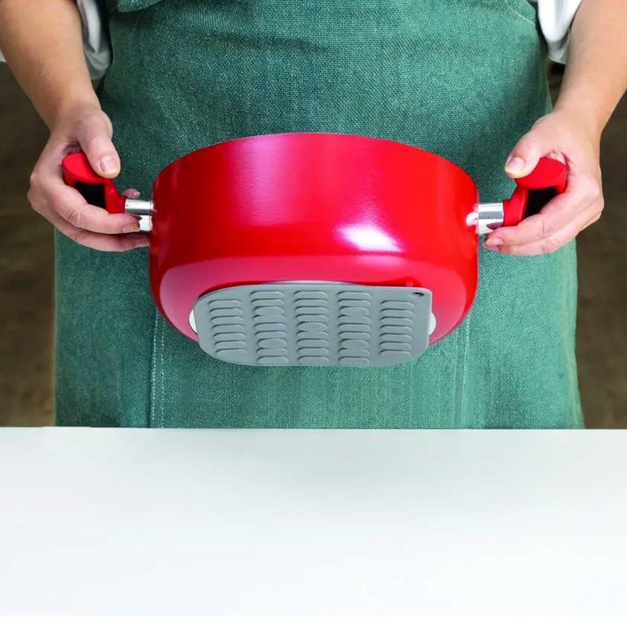 Voir la diapositive 4 : FIVE Dessous de plat en silicone  aimanté  16cm gris