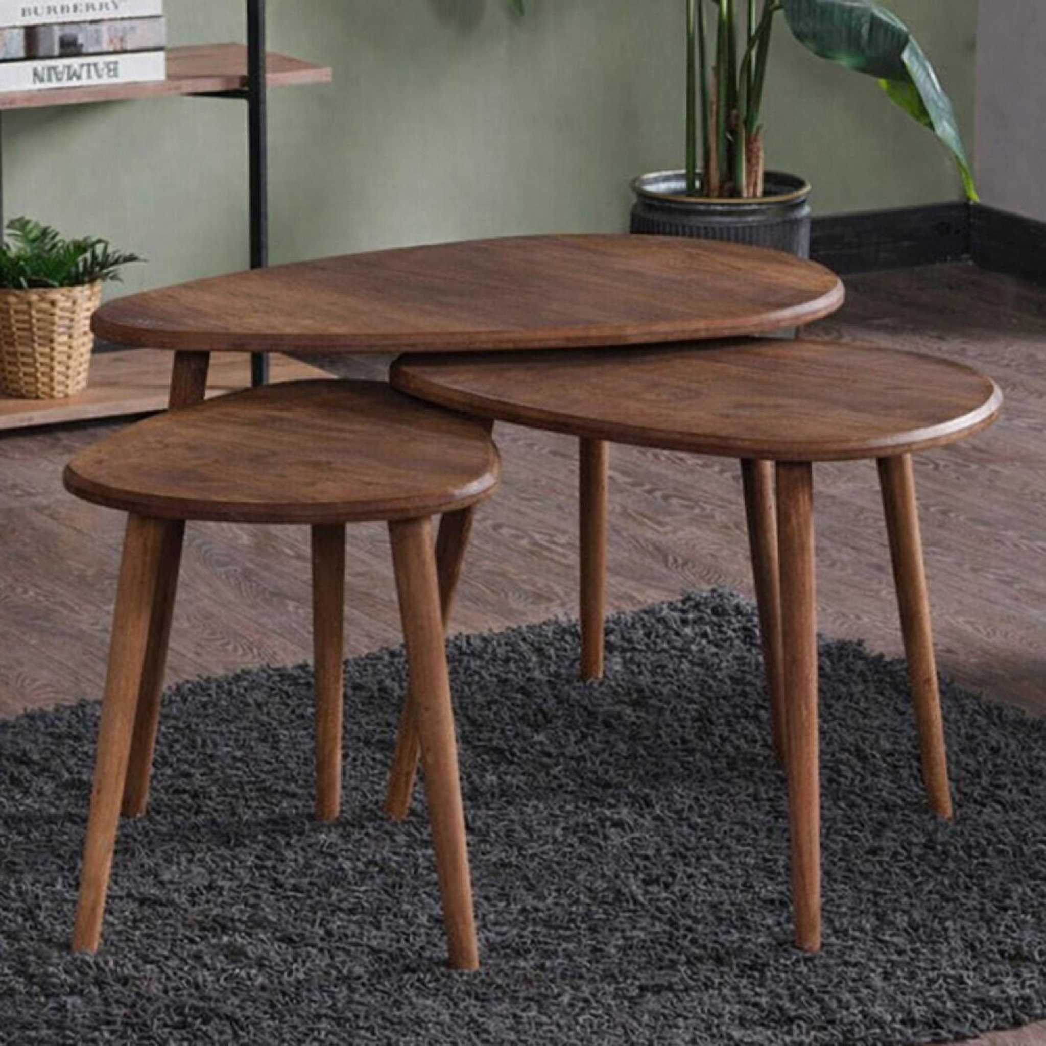 Voir la diapositive 2 : CONCEPT USINE Set de 3 tables gigognes design effet noyer tira