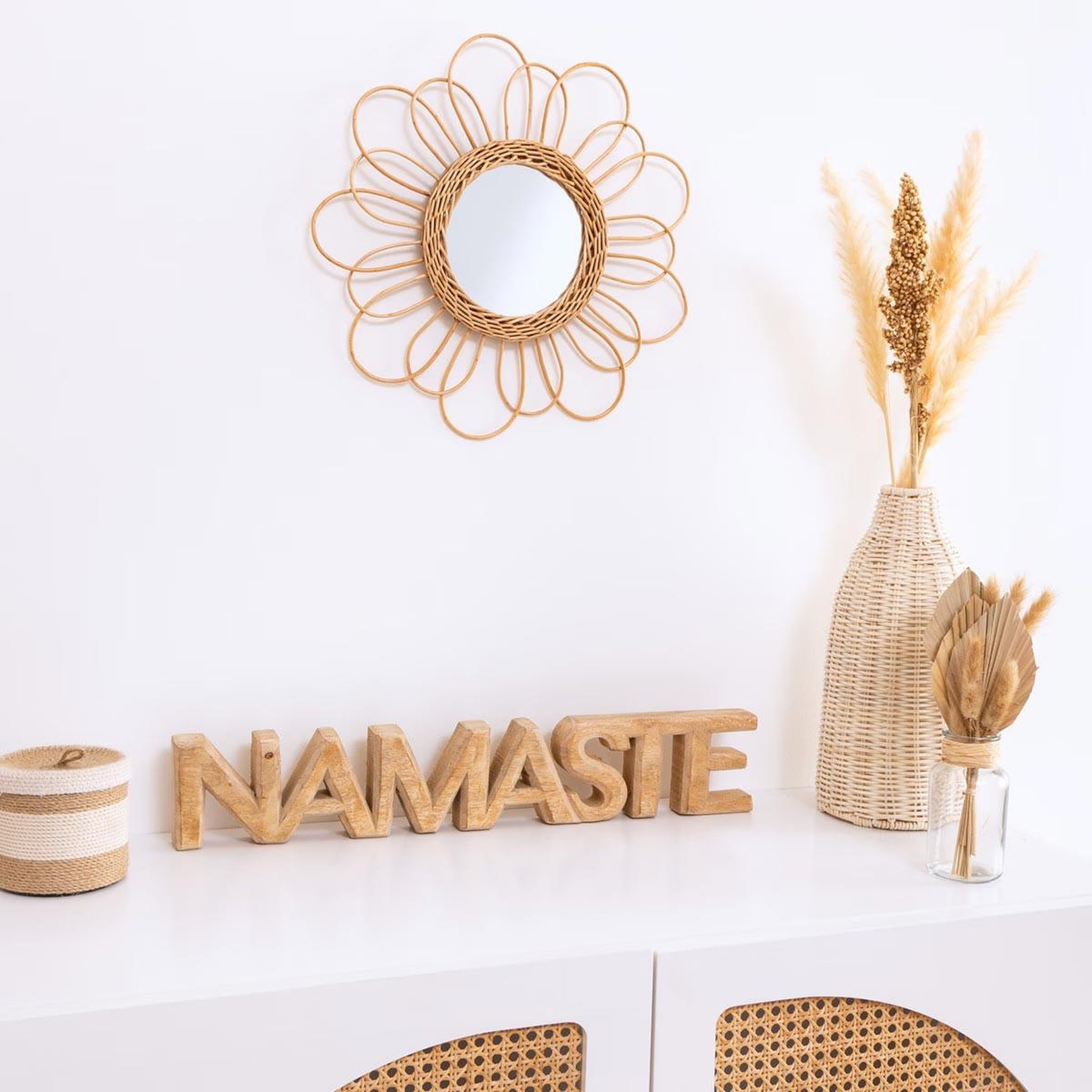 Voir la diapositive 3 : ATMOSPHERA Miroir déco en rotin  fleur  38cm naturel