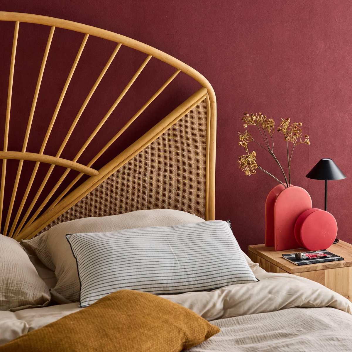 SWEEEK Tête de lit en rotin naturel et cannage, bois clair, bohème