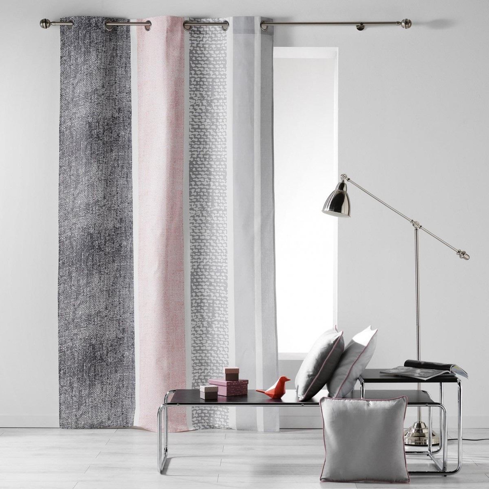 Voir la diapositive 5 : Eden Rideau a oeillets 140 x 240 cm textilio rose