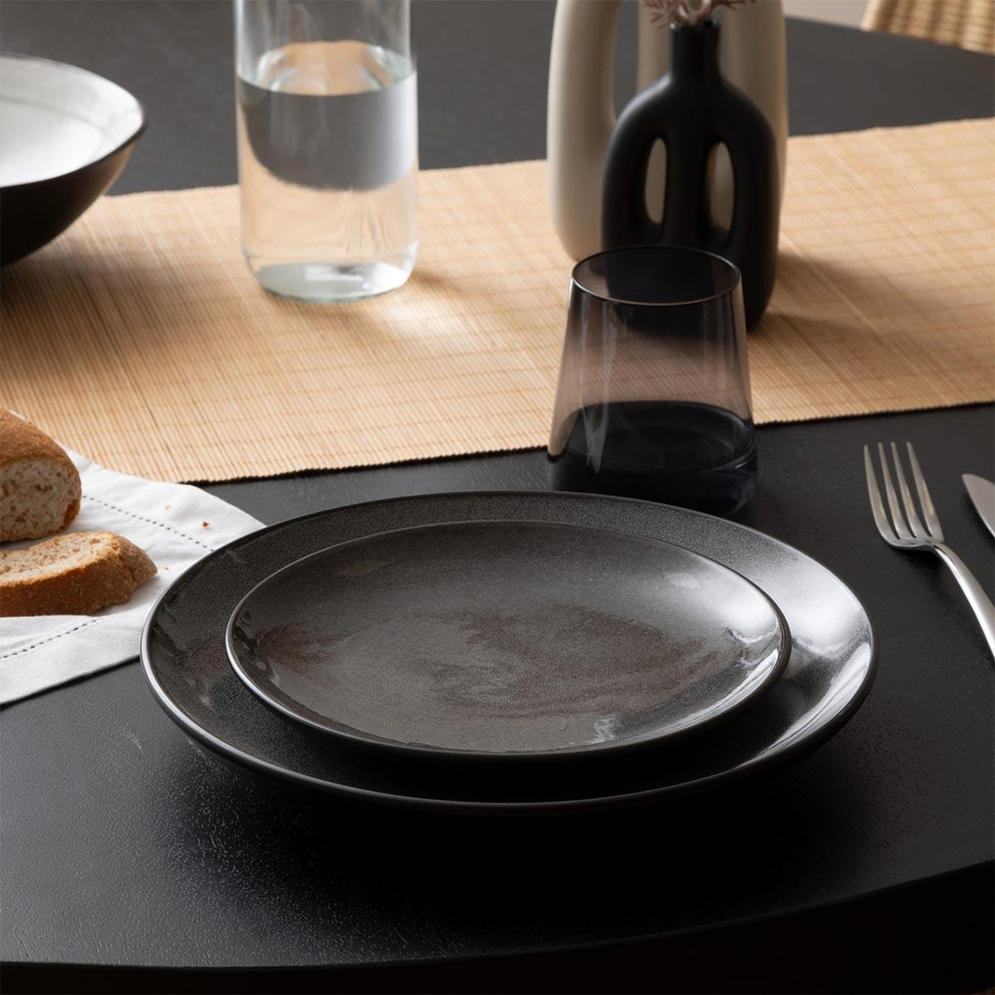 Voir la diapositive 3 : SECRET DE GOURMET Lot de 6 assiettes plates  diane  27cm gris foncé