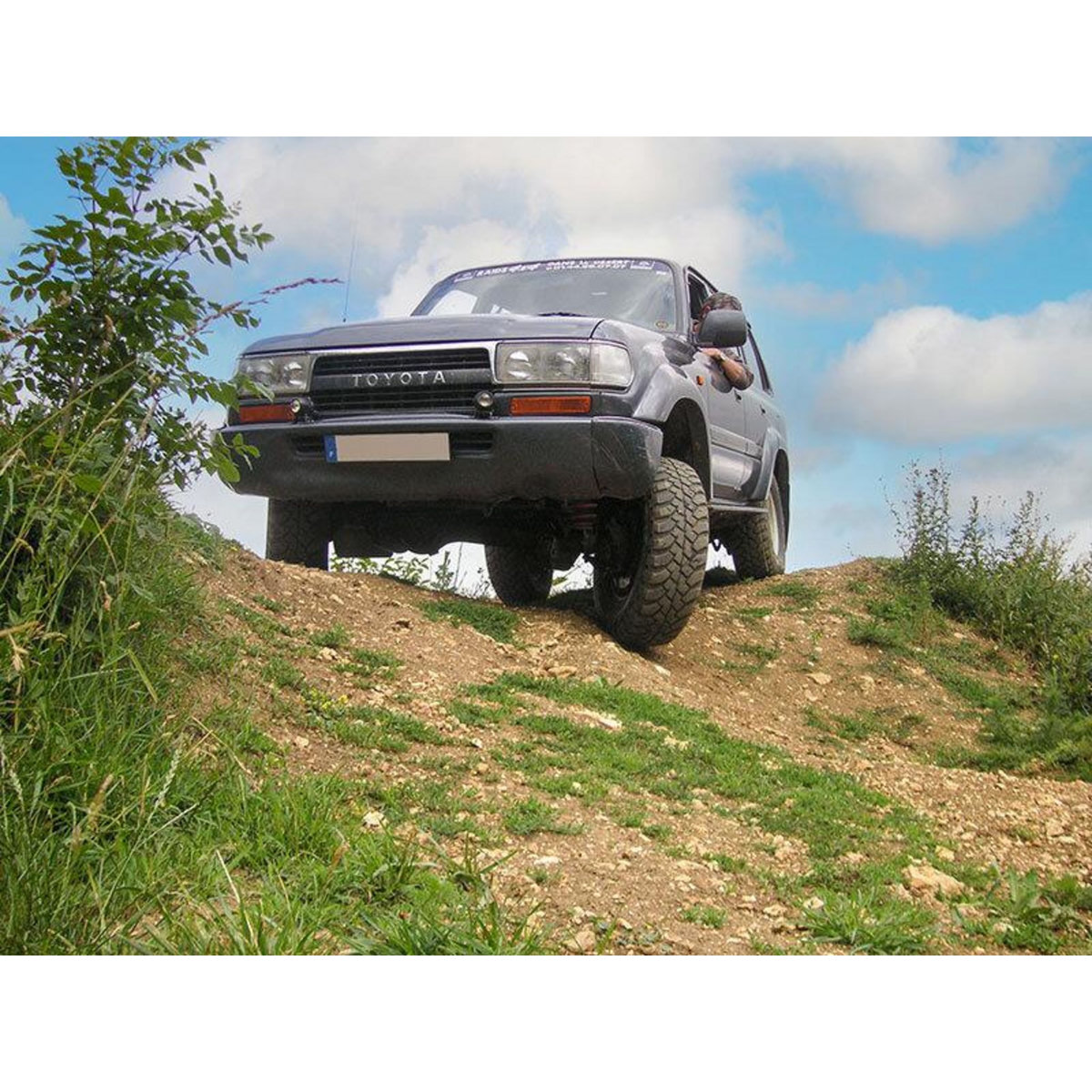 Smartbox Randonnée en 4x4 de 4h à la découverte du Vexin français - Coffret Cadeau Sport & Aventure