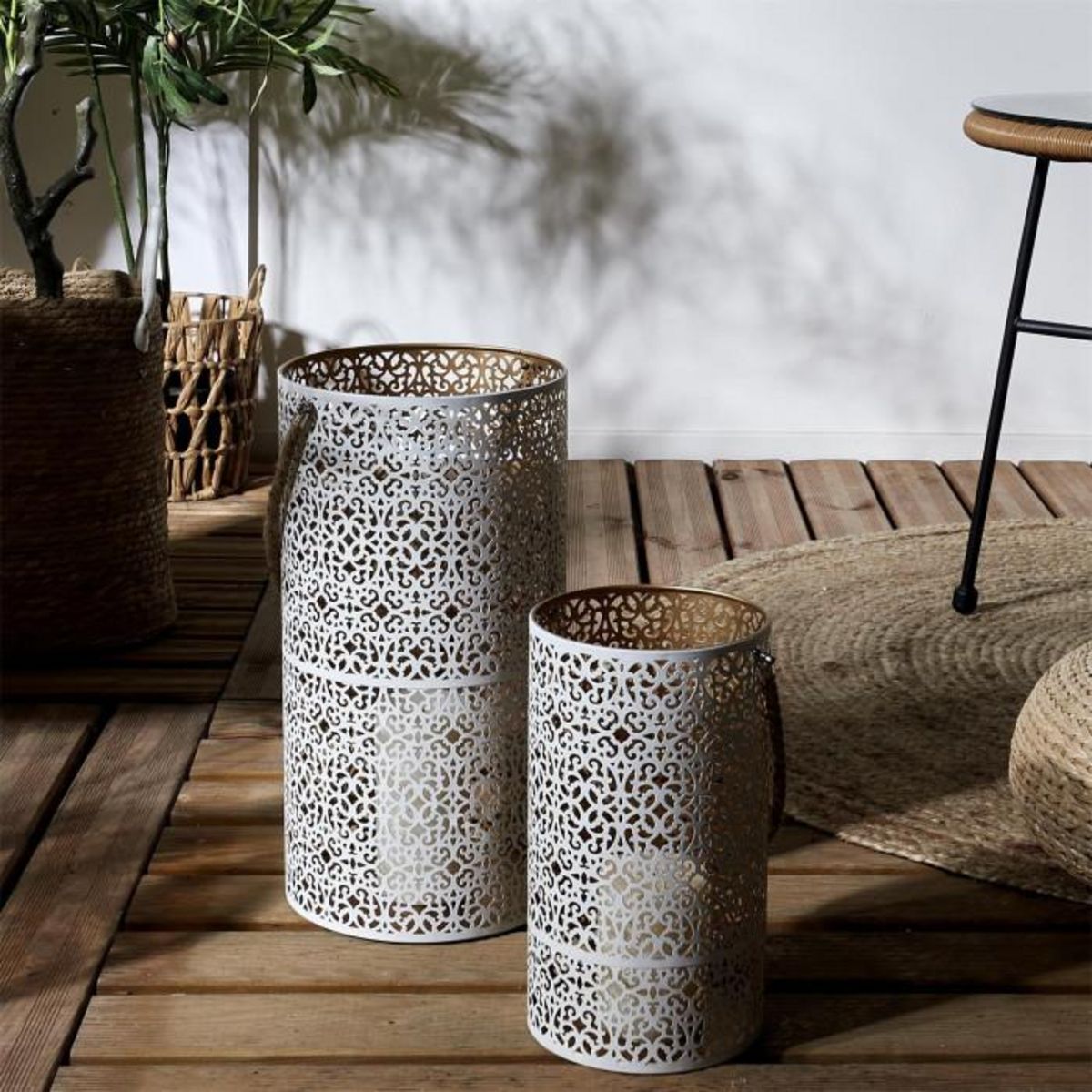 Paris Prix Lot de 2 Lanternes Déco  Ajouré  39cm Blanc