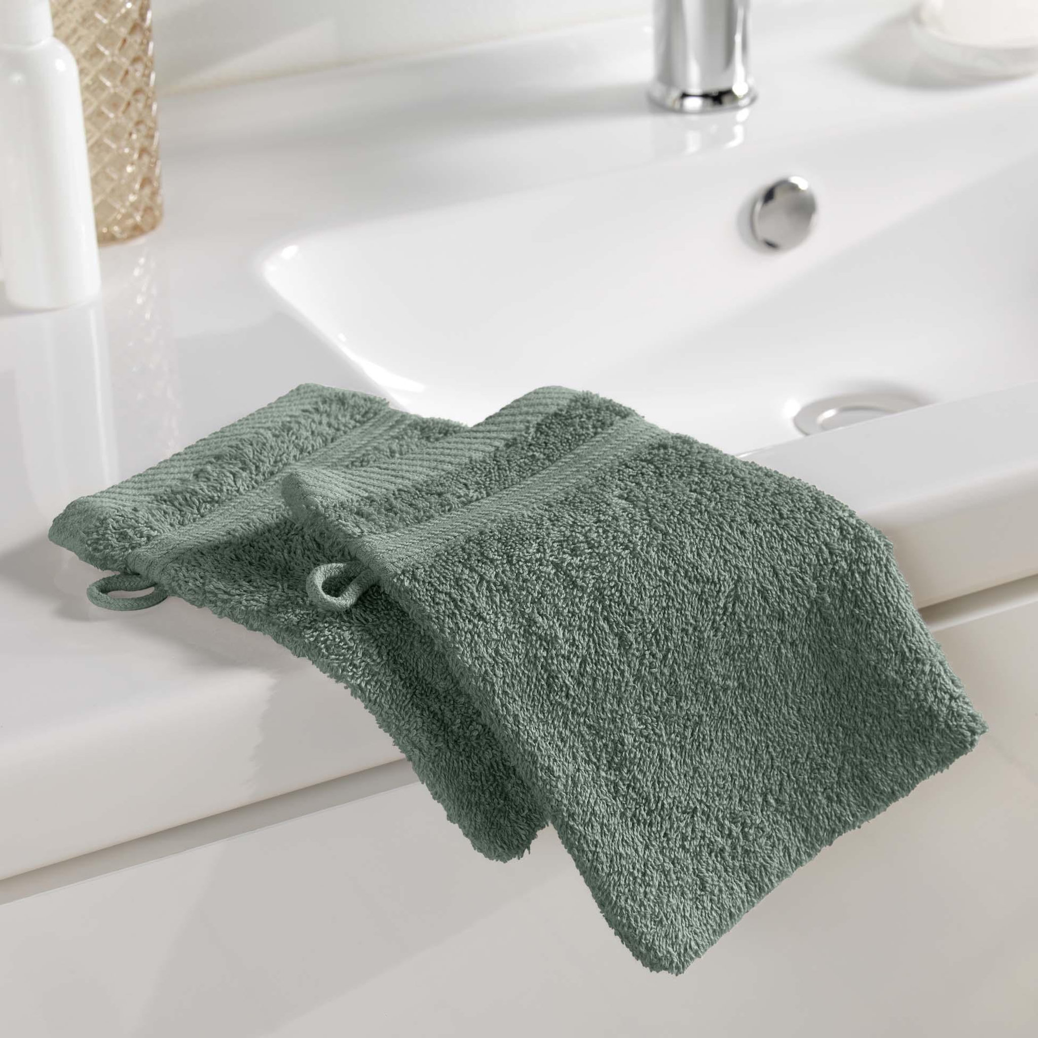 Voir la diapositive 2 : Eden Lot de 2 gants de toilette 15 x 21 cm Tendresse vert cèdre