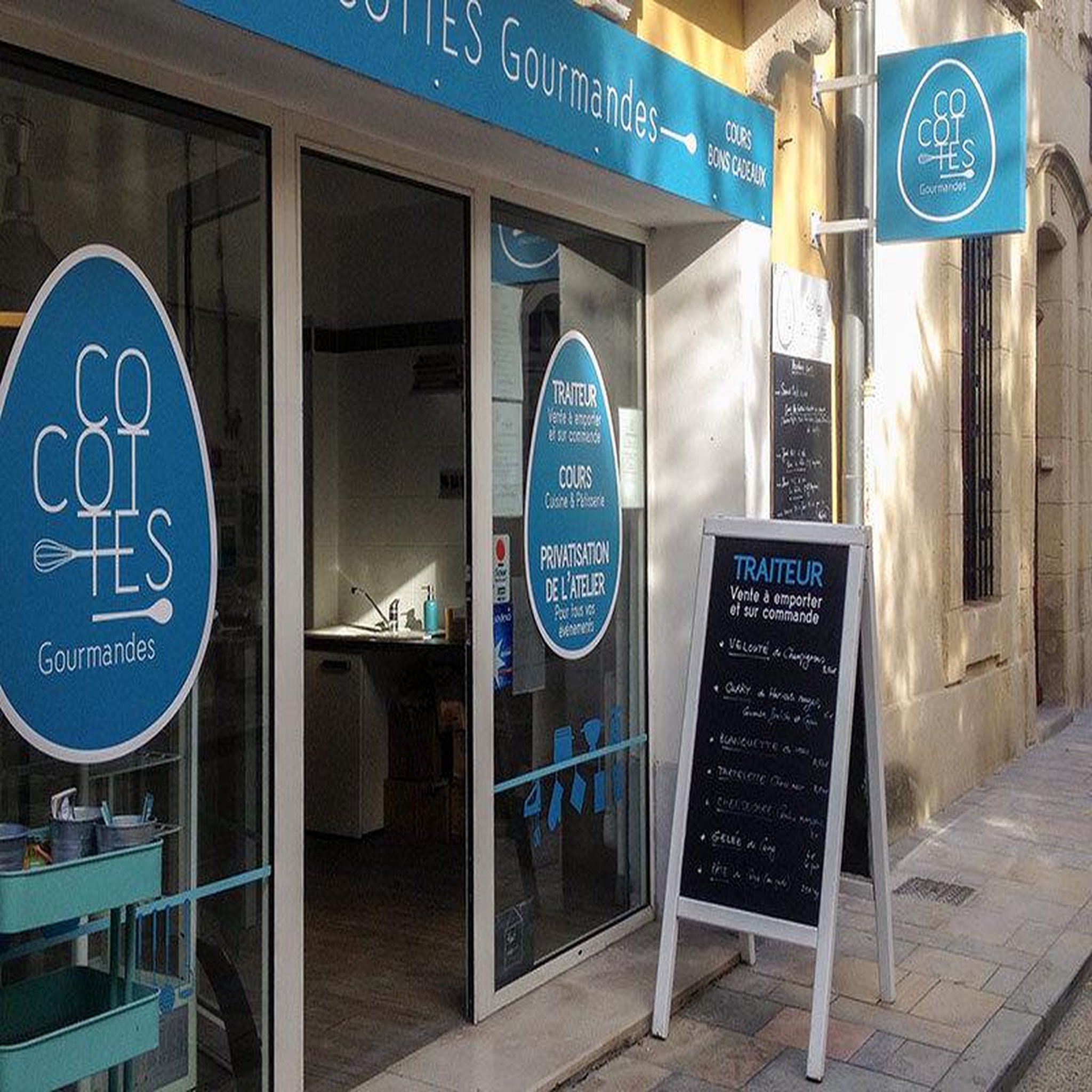 Voir la diapositive 4 : Smartbox Cours de cuisine de 2h30 pour 1 personne près de montpellier - coffret cadeau gastronomie