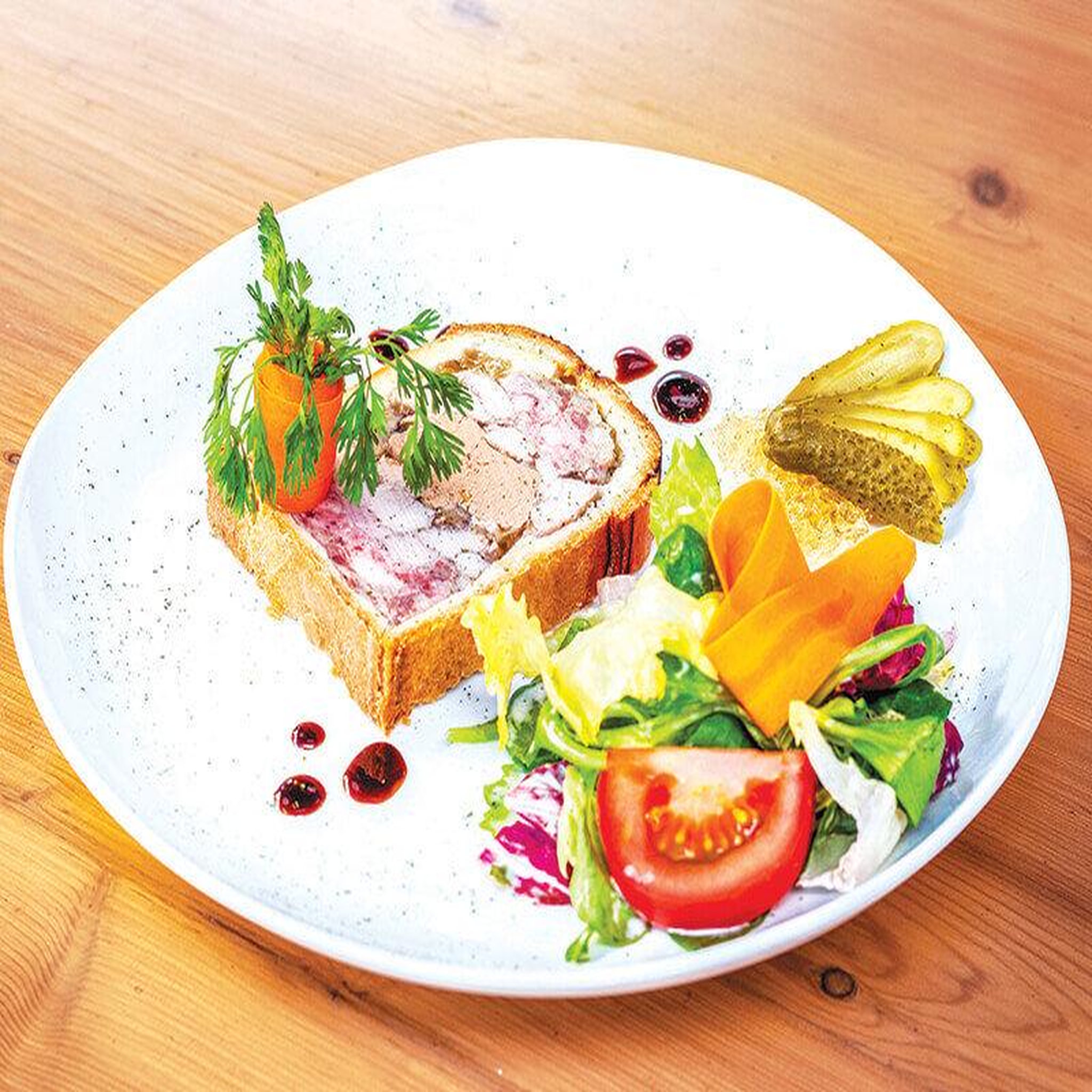Voir la diapositive 3 : Smartbox Repas gourmands à lyon - coffret cadeau gastronomie