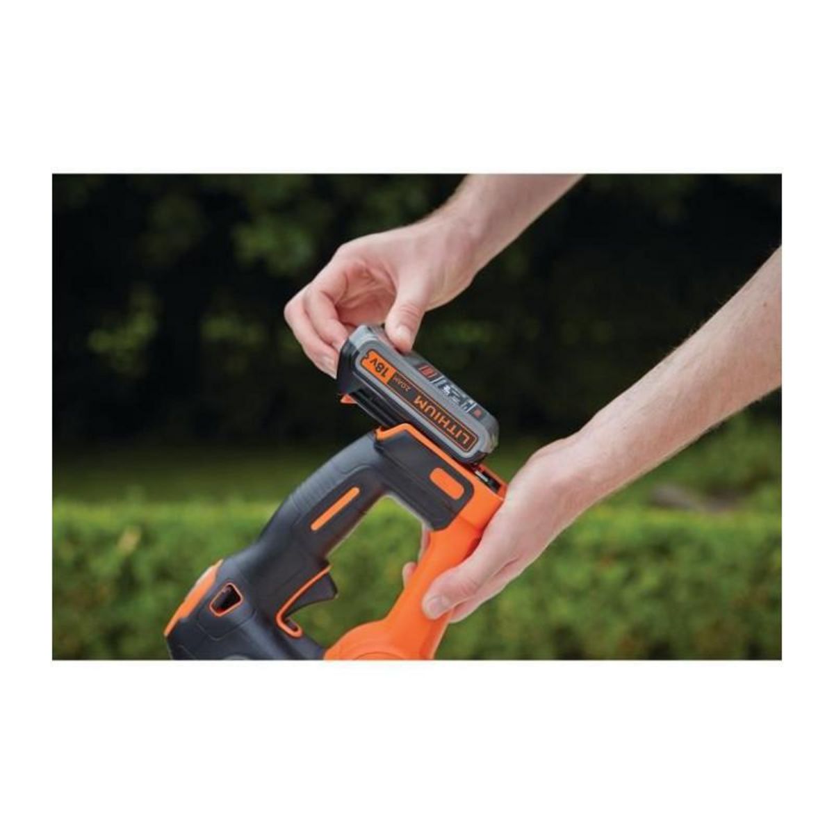 Black et Decker BLACK+DECKER Taille-Haie Sans Fil Lithium 18V Powercommand 2 Ah 50 cm GTC18502PC-QW
