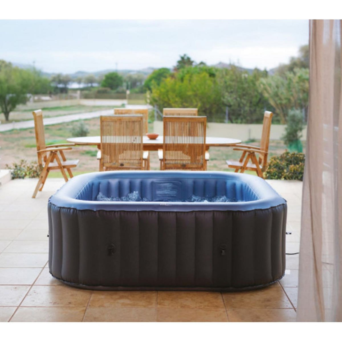 MSpa Spa gonflable carré 6 places - 0825