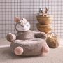 Voir la diapositive 2 : SWEEEK Fauteuil faon pour enfant. L 57 x 57 x 51cm