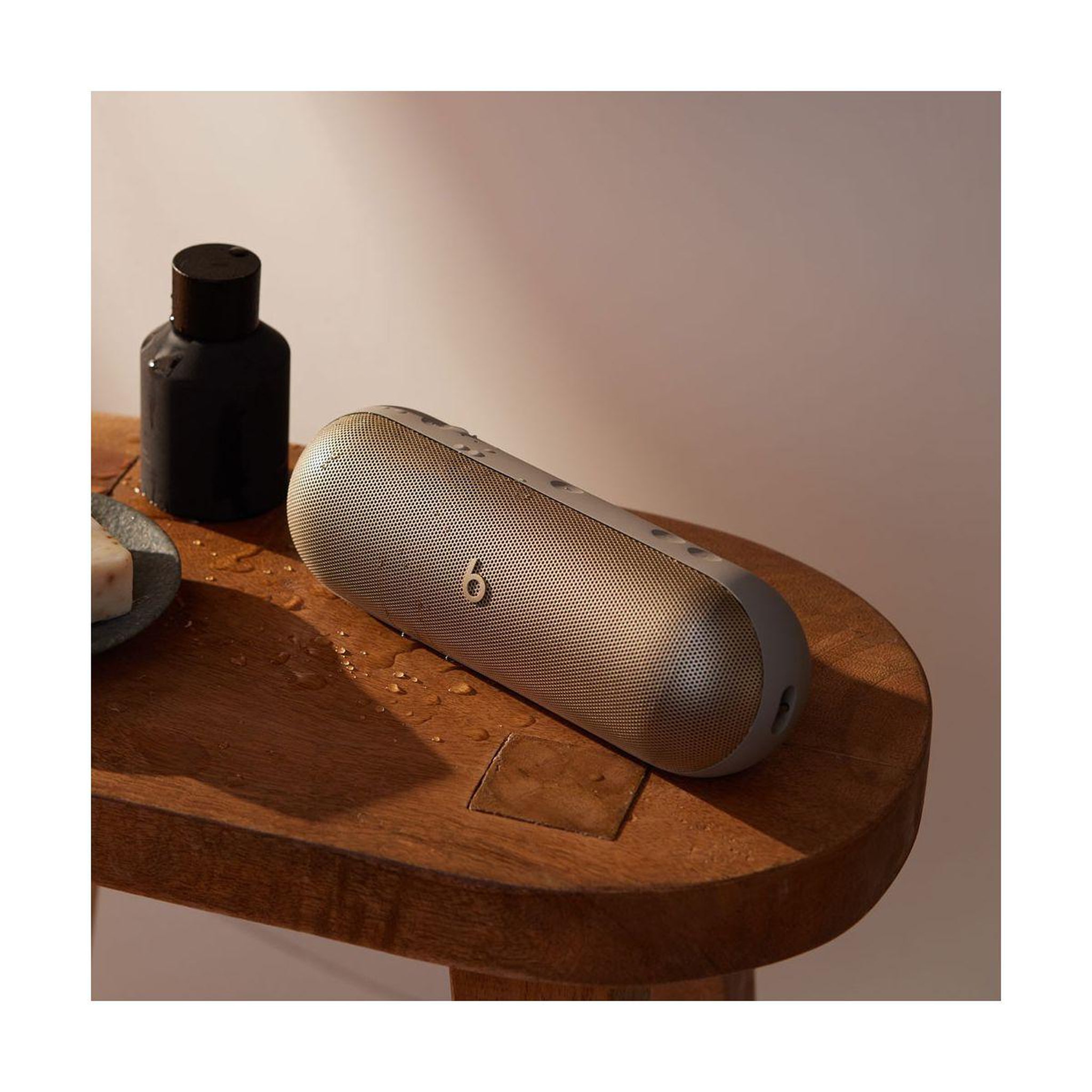 Voir la diapositive 3 : BEATS Enceinte portable Pill Champagne