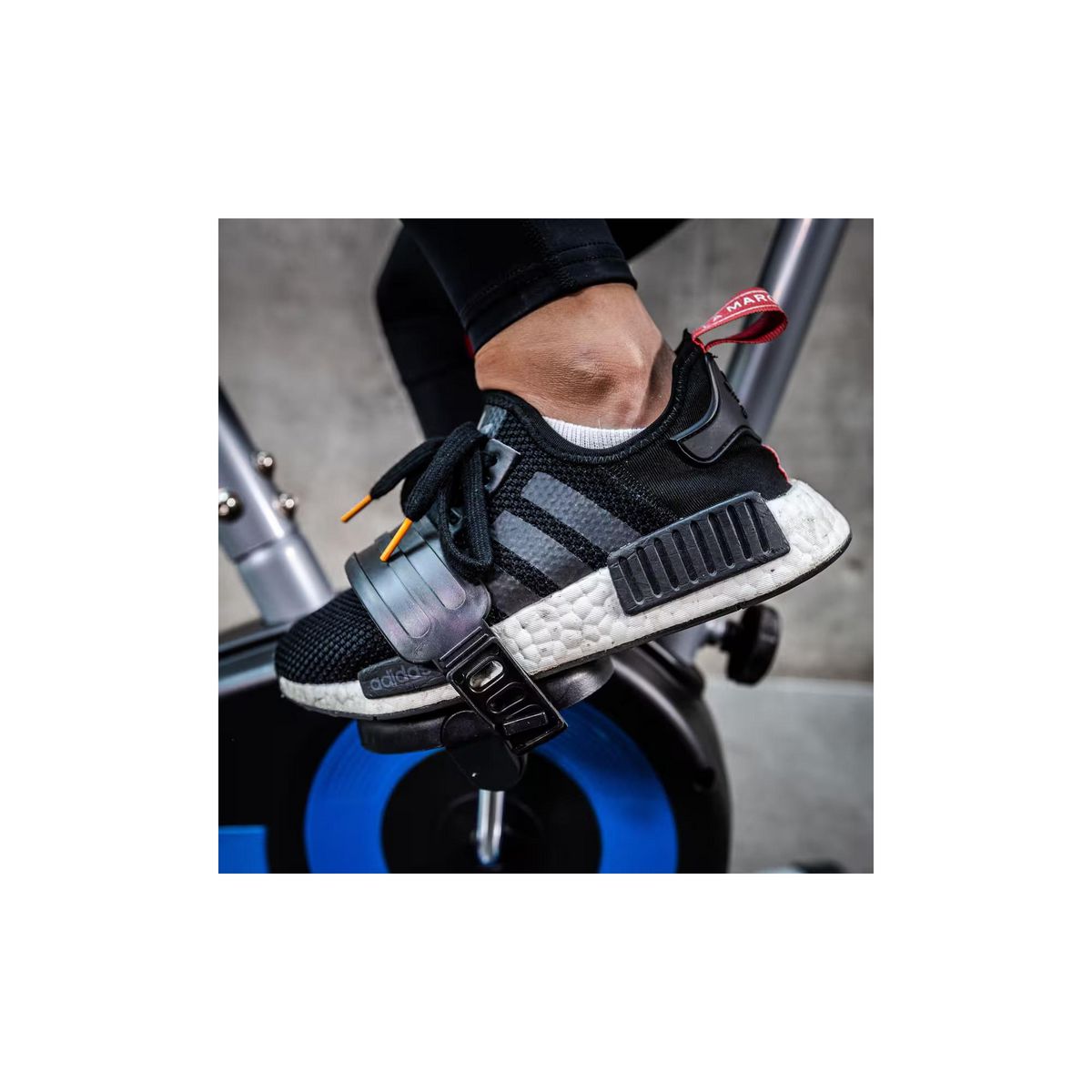 XTERRA Vélo d'appartement et de fitness - XTERRA - Modèle UB120 - Écran LCD