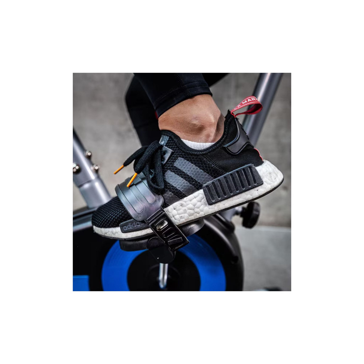 XTERRA Vélo d'appartement et de fitness - XTERRA - Modèle UB120 - Écran LCD