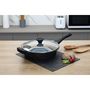 Voir la diapositive 2 : NAPOLEON Sauteuse 28cm effet pierre en fonte d'aluminium SOFT TOUCH